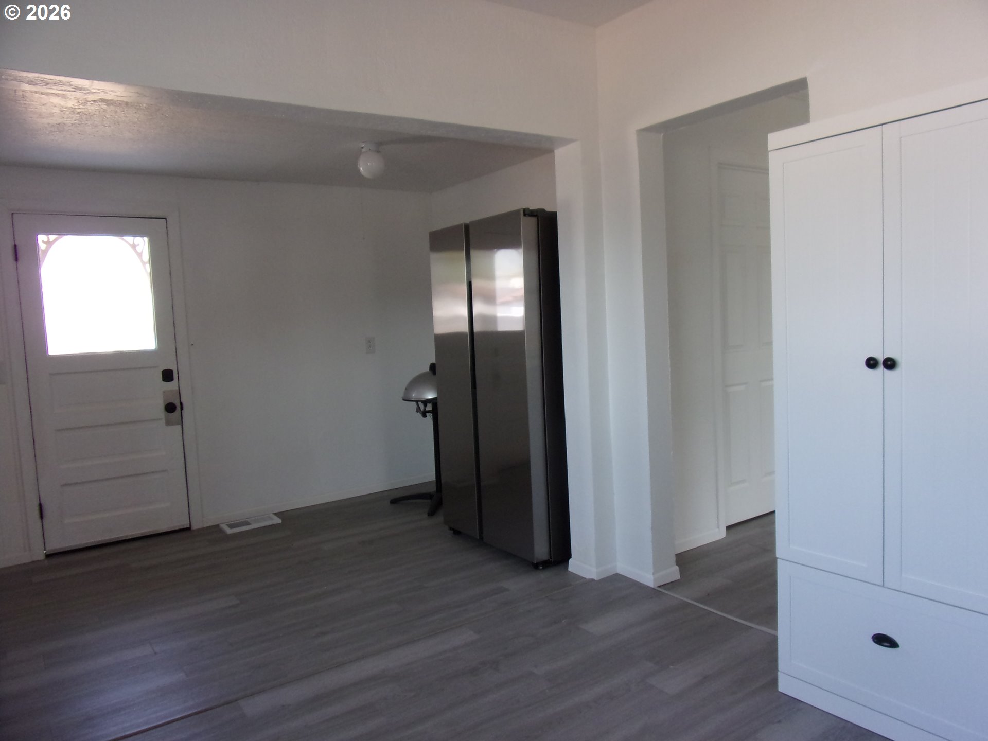 222 W 1st Ave Property Photo 17