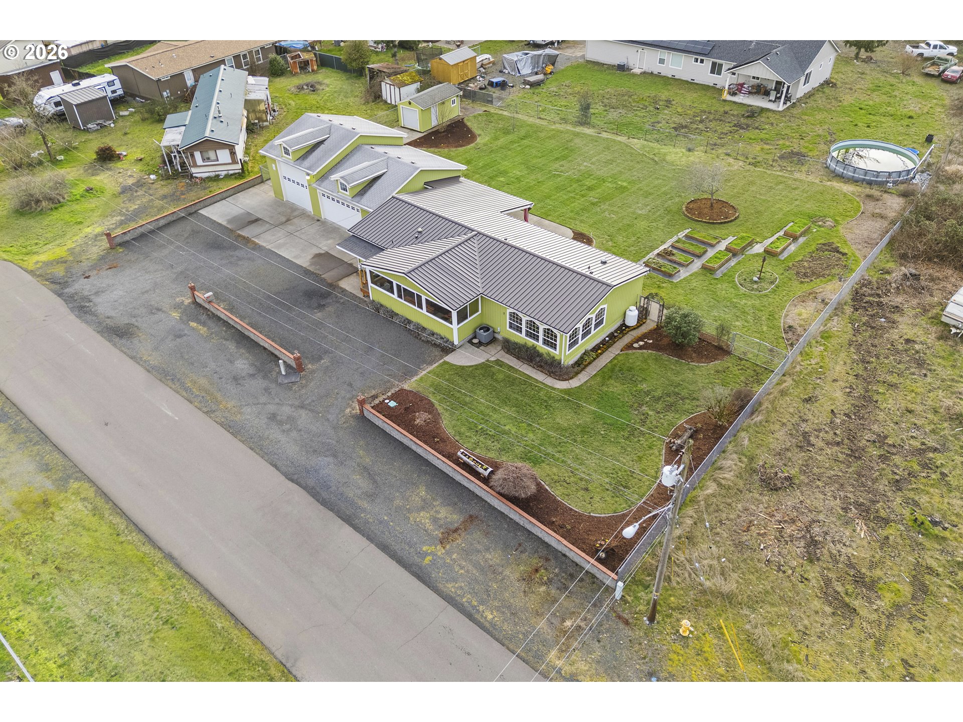 128 Louisa St Property Photo 31