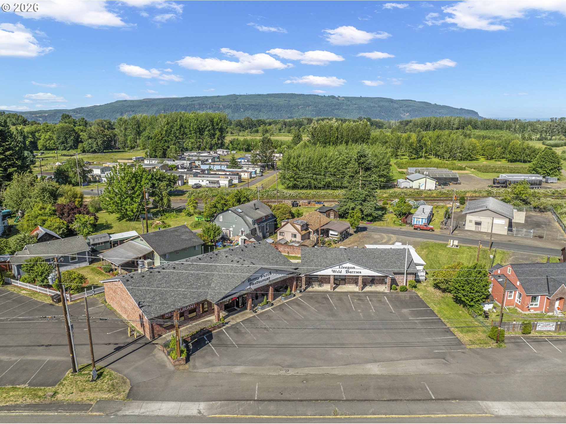 49289 Highway 30 Property Photo 4