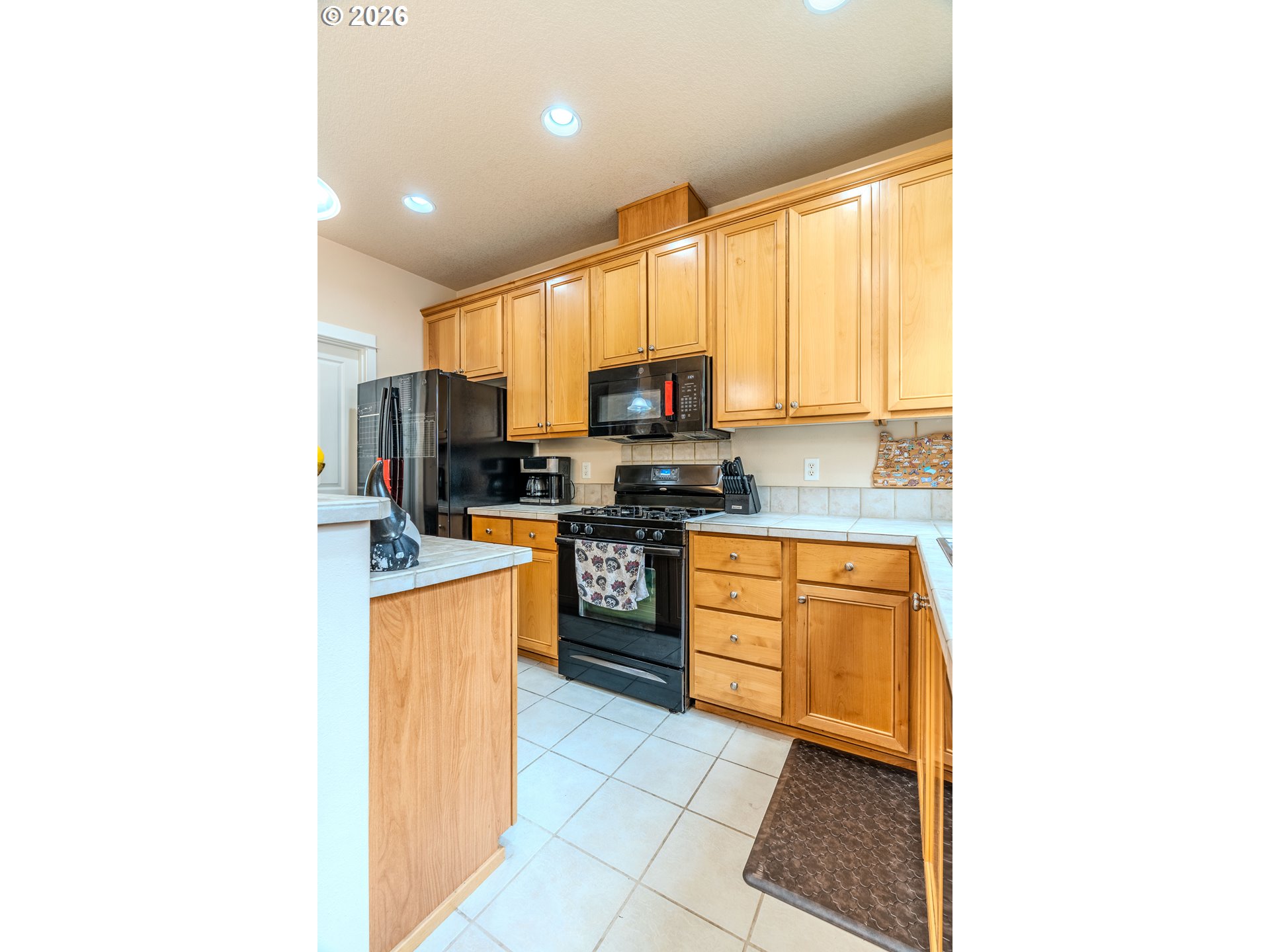 866 Nw Council Dr Property Photo 17