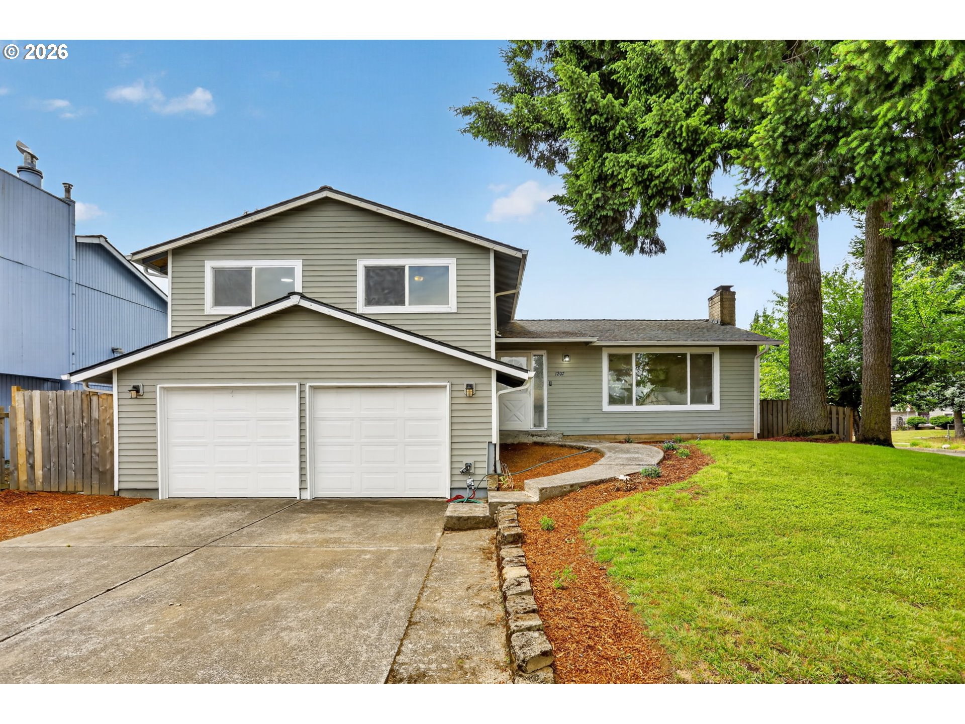 1207 Se 217th Ave Property Photo 1