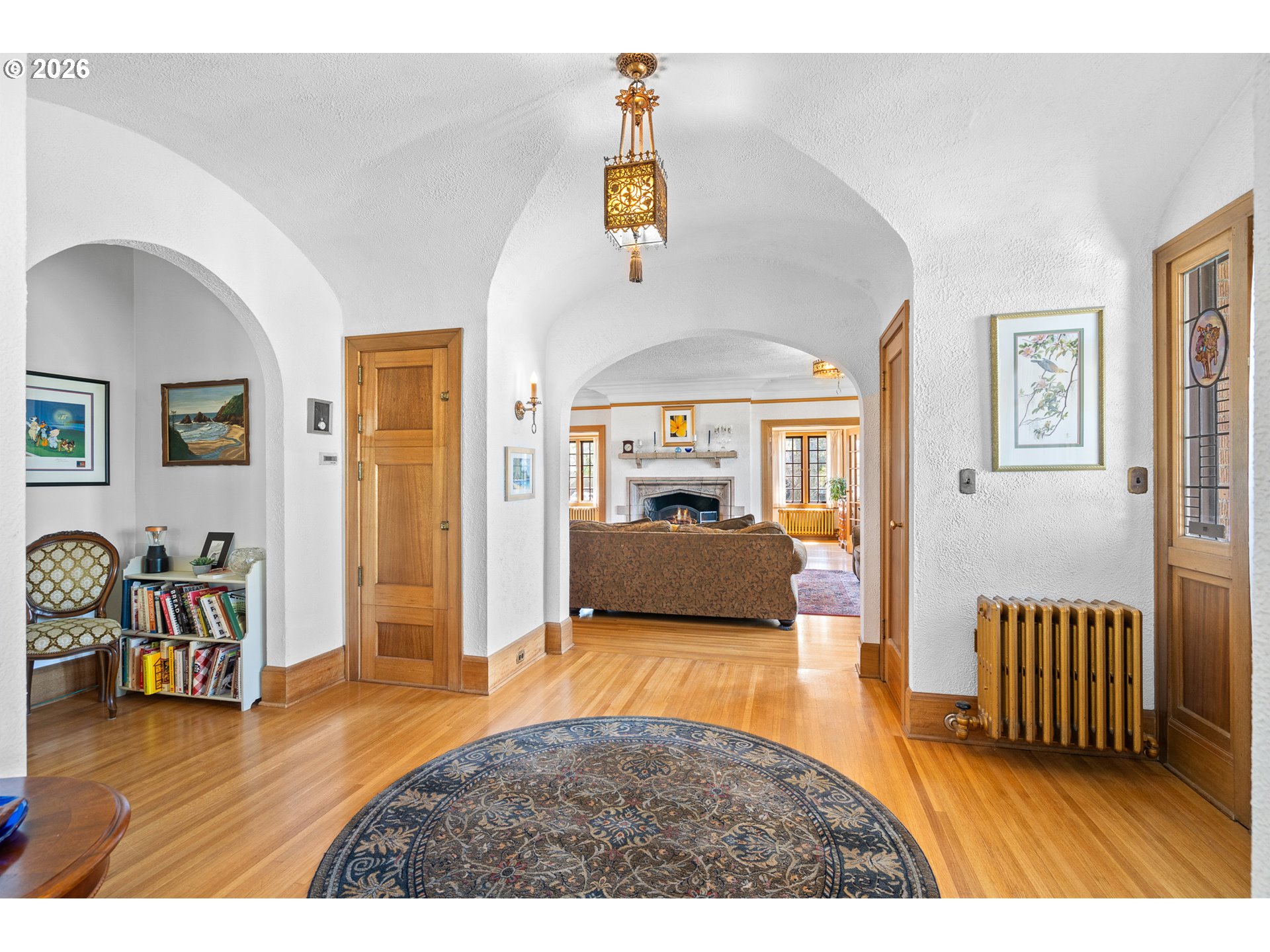 247 4th St Property Photo 10