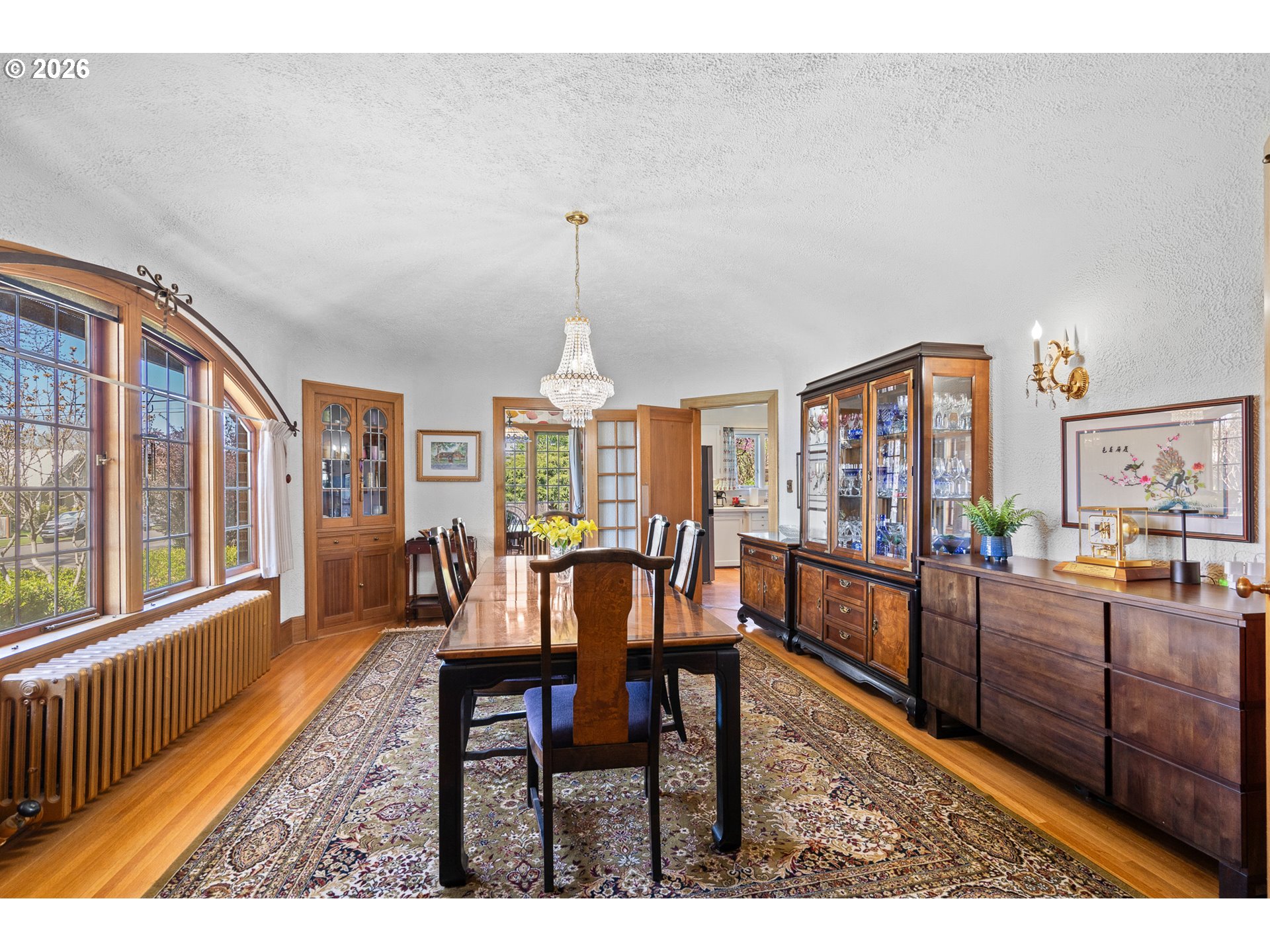 247 4th St Property Photo 13