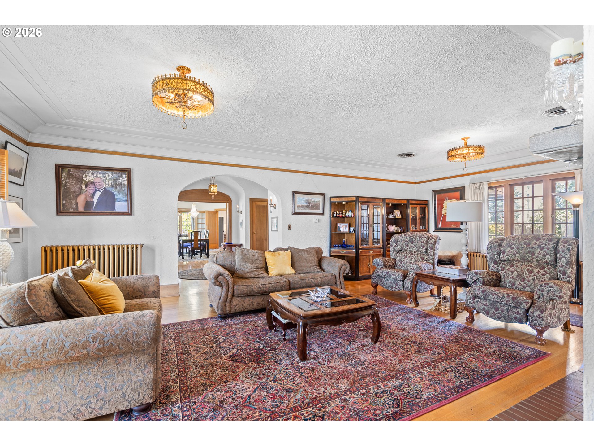 247 4th St Property Photo 16
