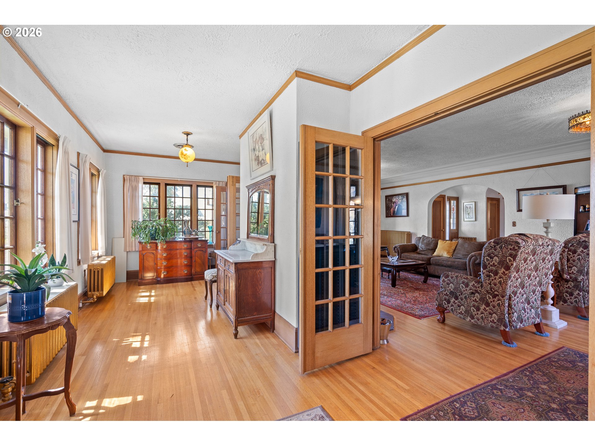 247 4th St Property Photo 17