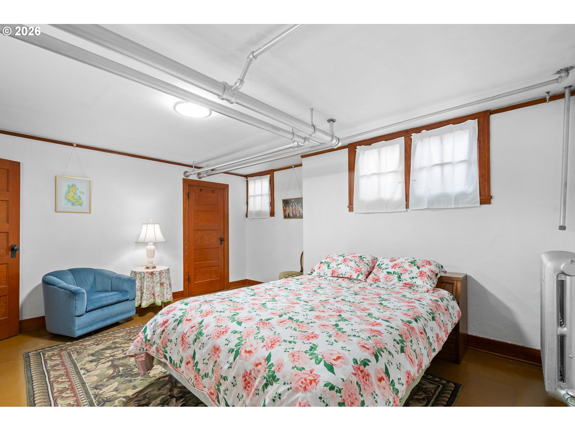 247 4th St Property Photo 33
