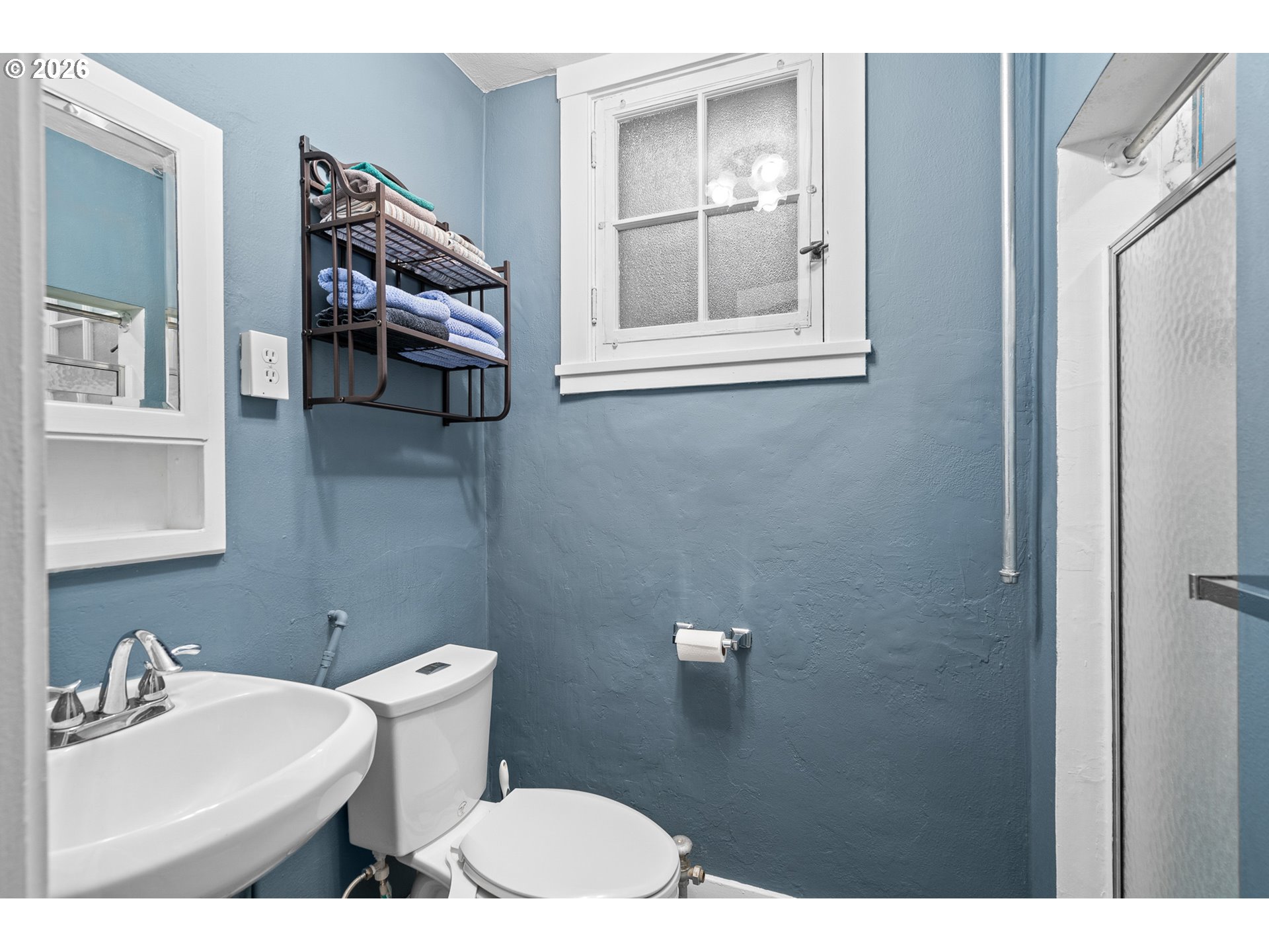 247 4th St Property Photo 34