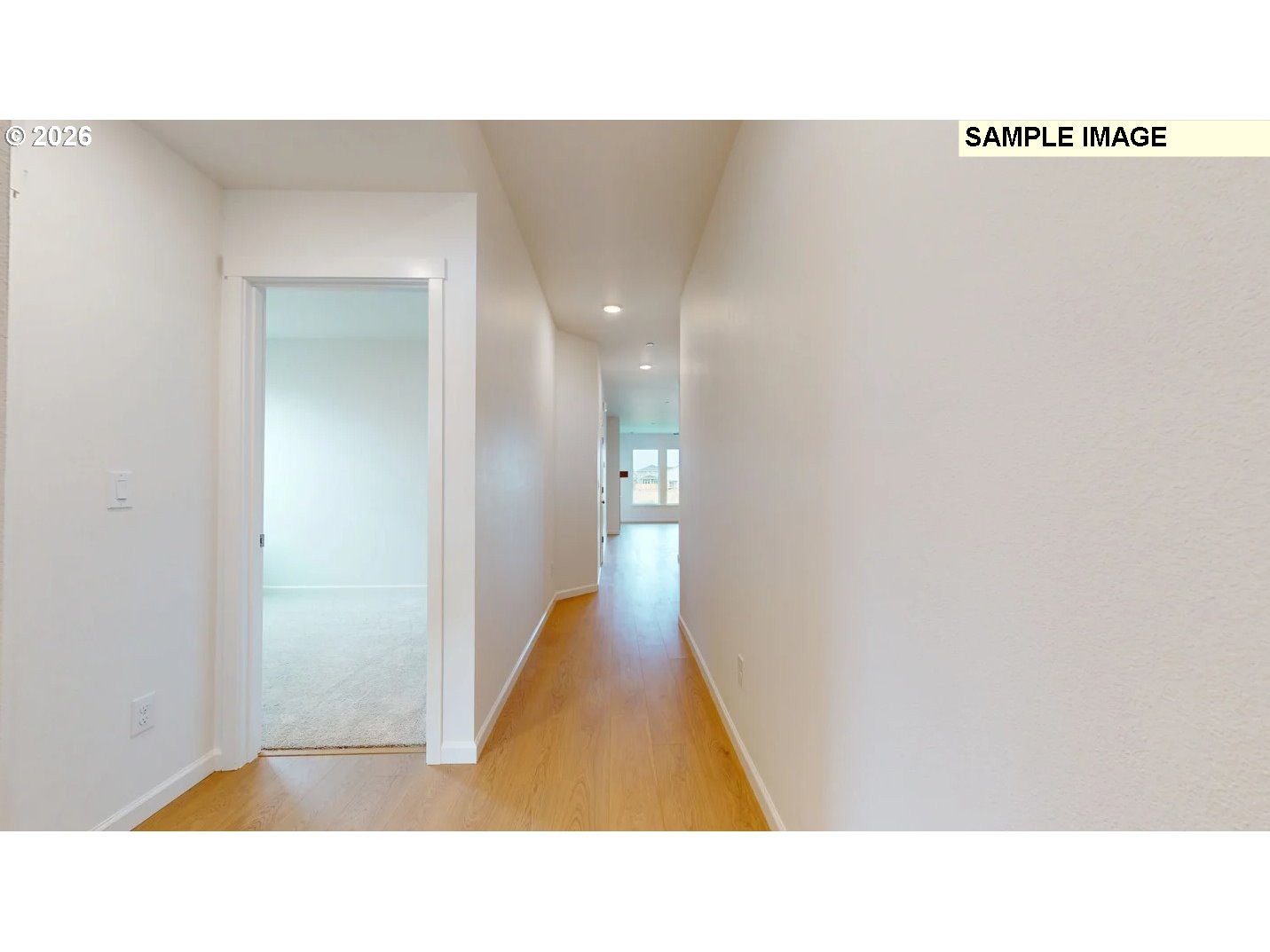 9051 S 1st St Property Photo 2