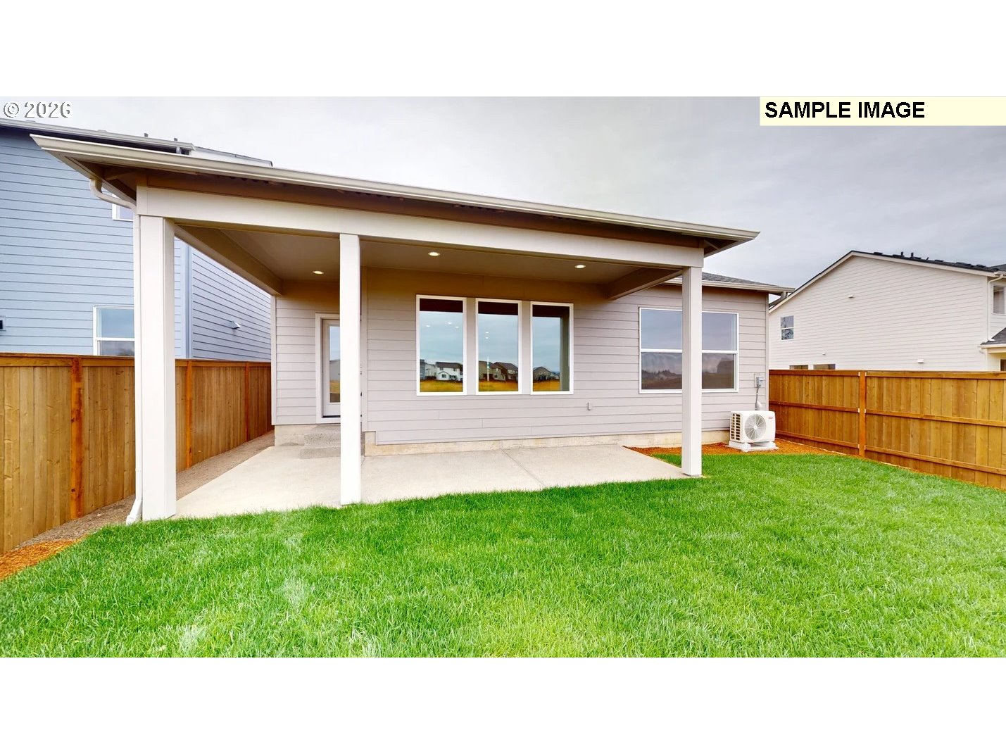 9051 S 1st St Property Photo 17