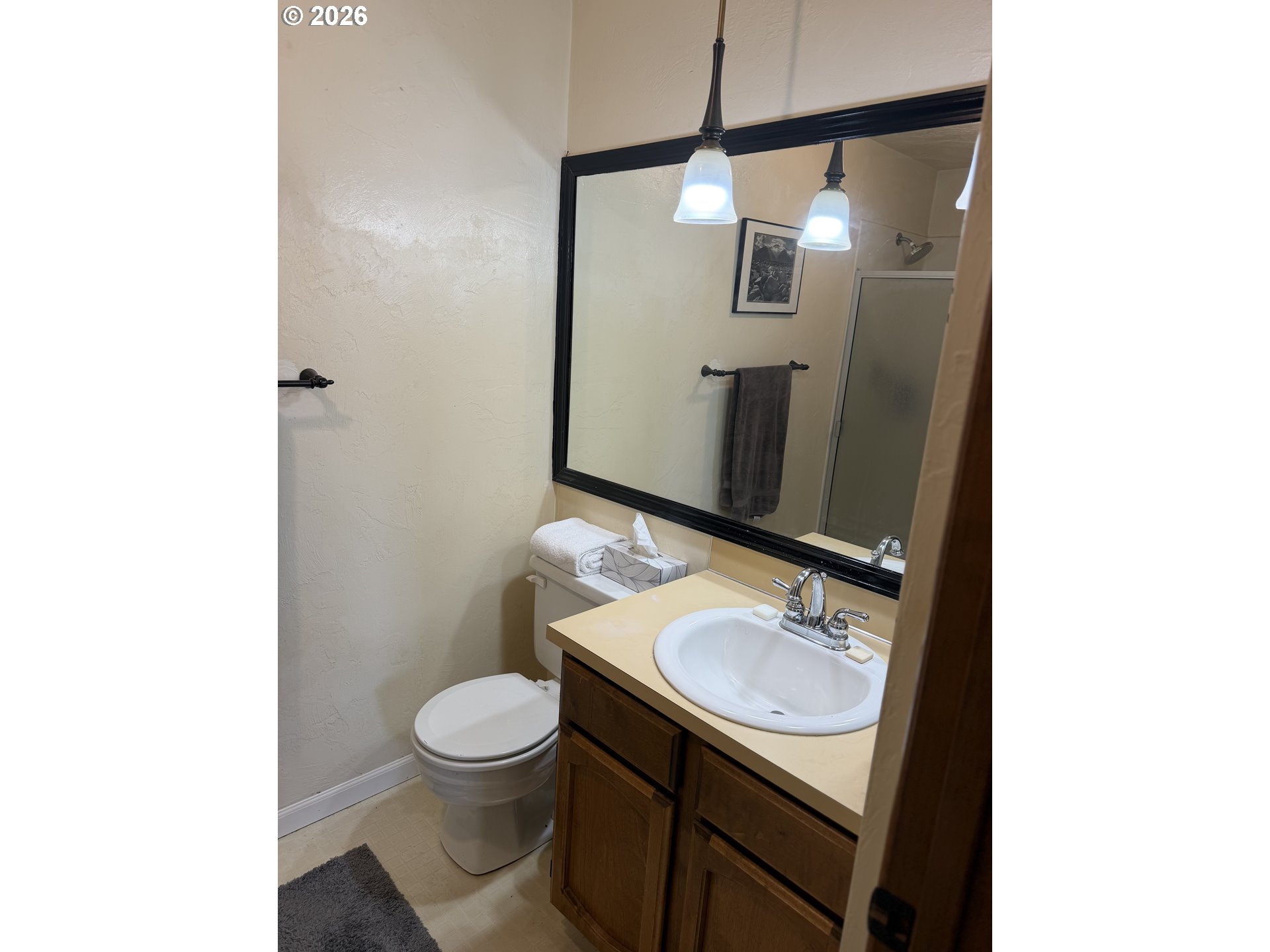 650 Harlow Rd Property Photo 11