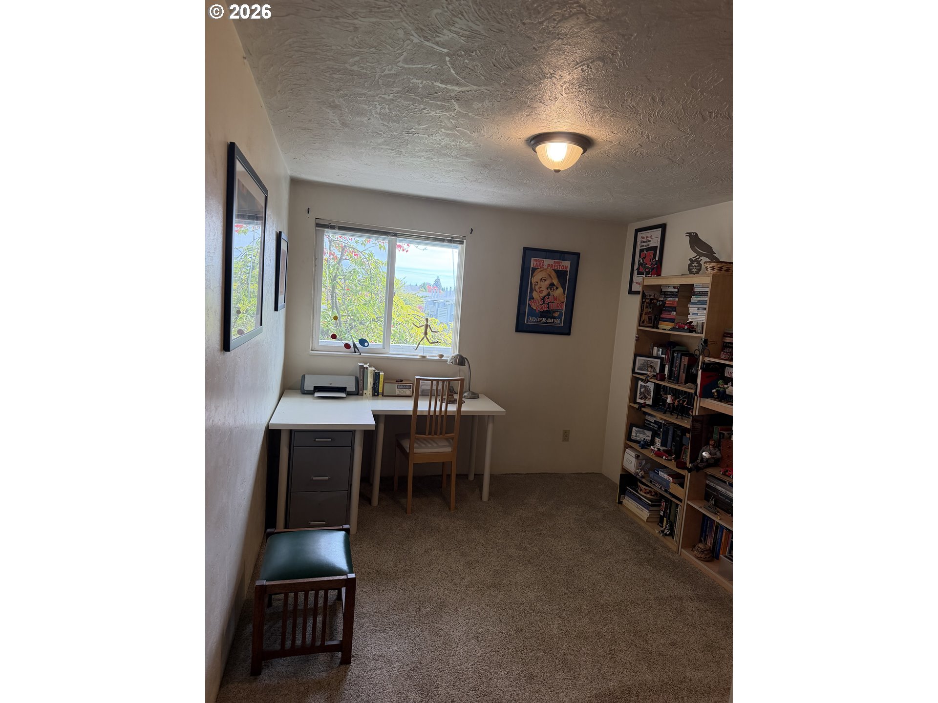 650 Harlow Rd Property Photo 12
