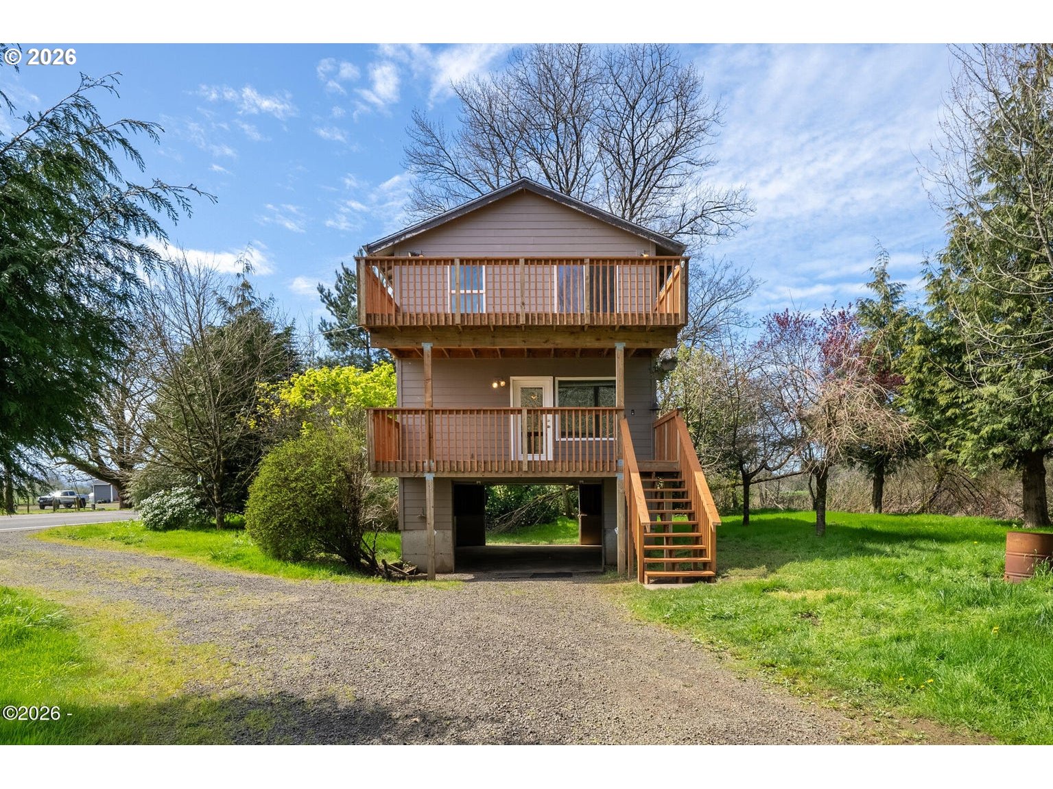 1025 Wilson River Loop Property Photo 6