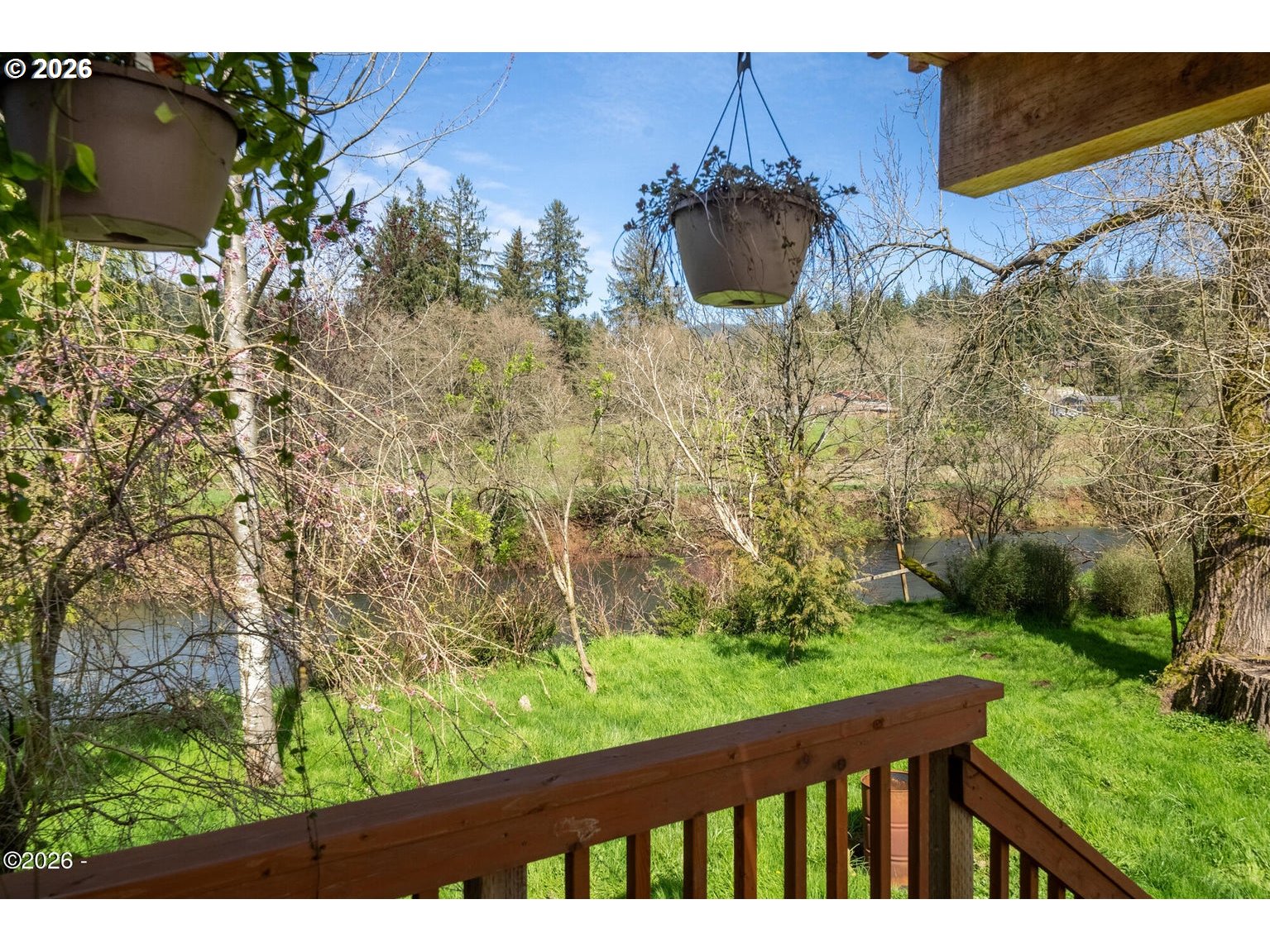 1025 Wilson River Loop Property Photo 8
