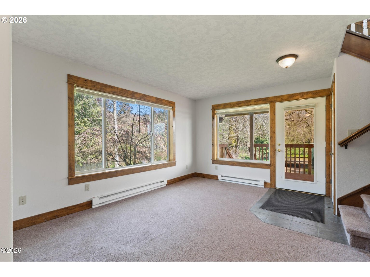 1025 Wilson River Loop Property Photo 9