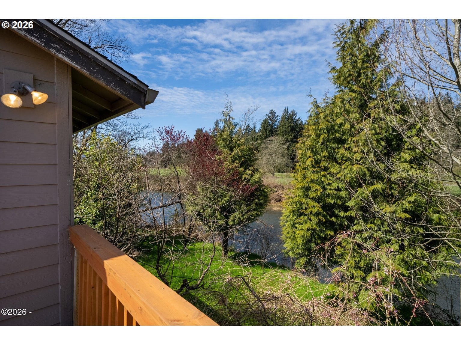 1025 Wilson River Loop Property Photo 22