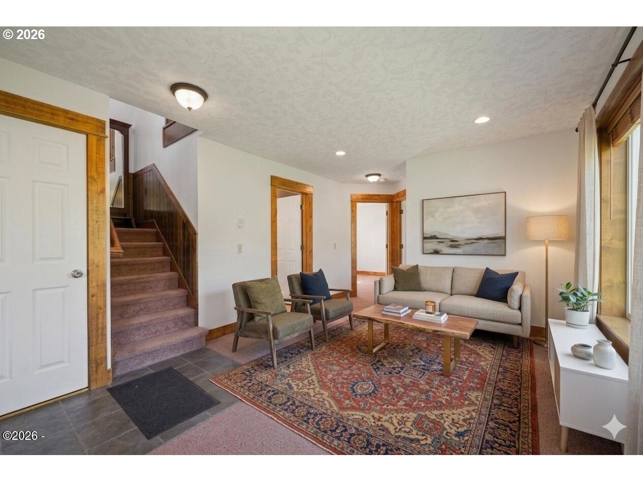 1025 Wilson River Loop Property Photo 26