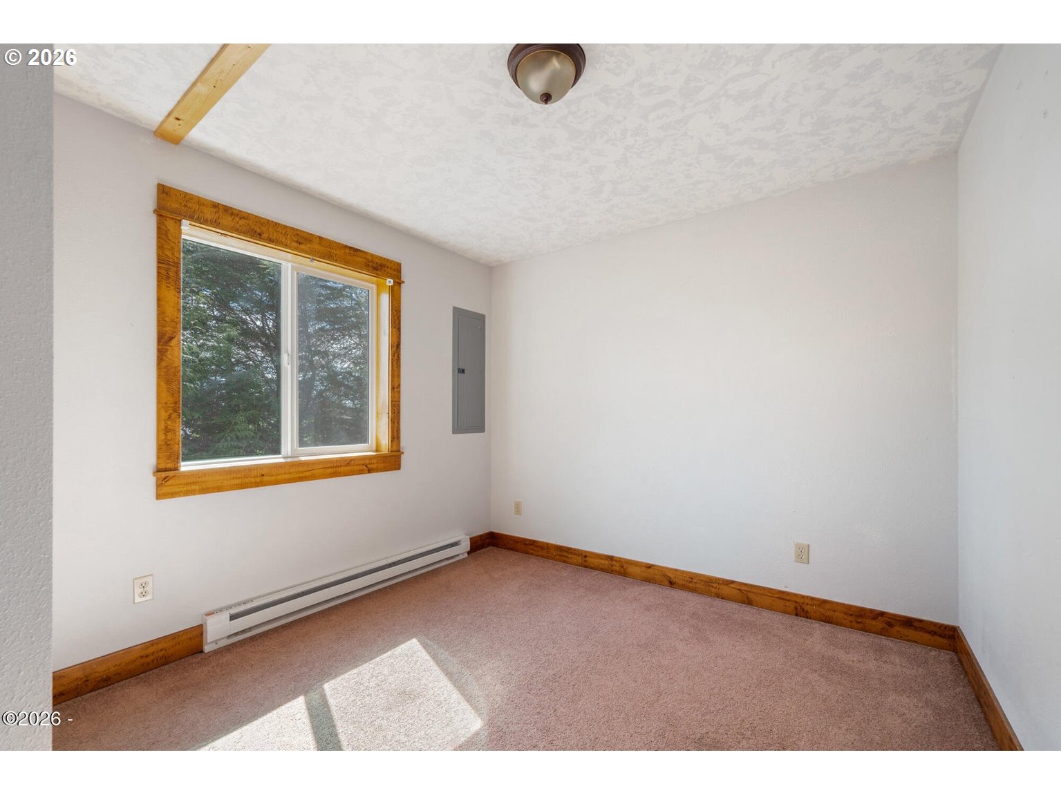 1025 Wilson River Loop Property Photo 32