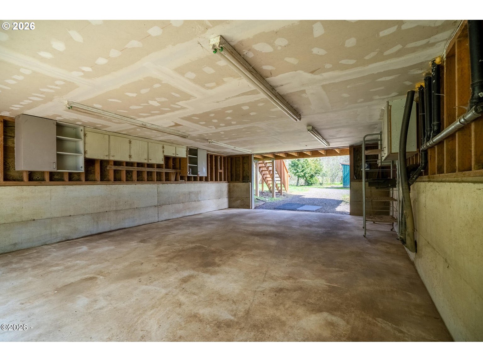 1025 Wilson River Loop Property Photo 39