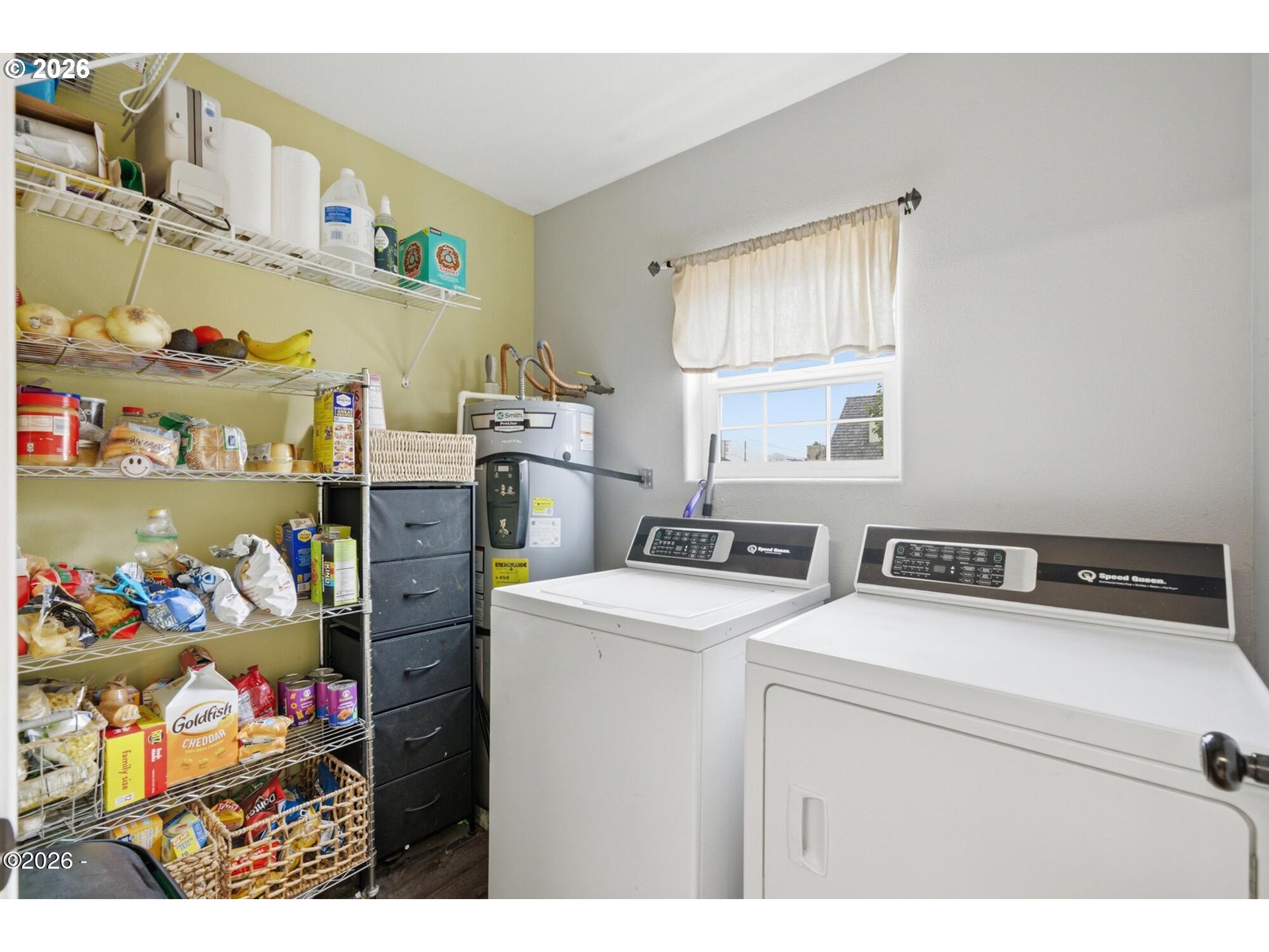 1303 3rd St Property Photo 12