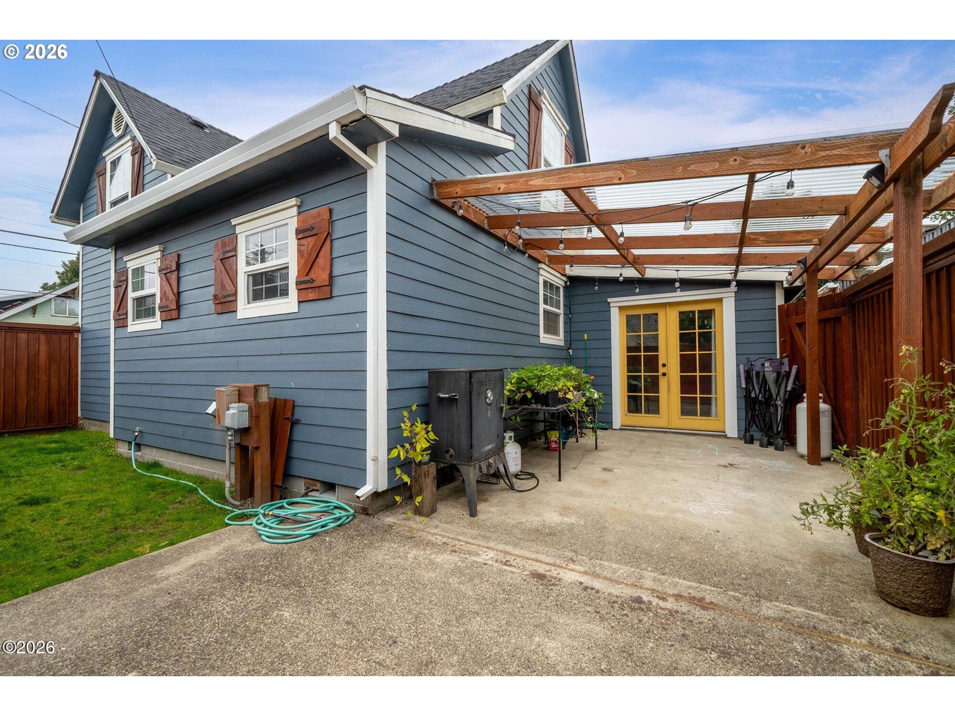 1303 3rd St Property Photo 22