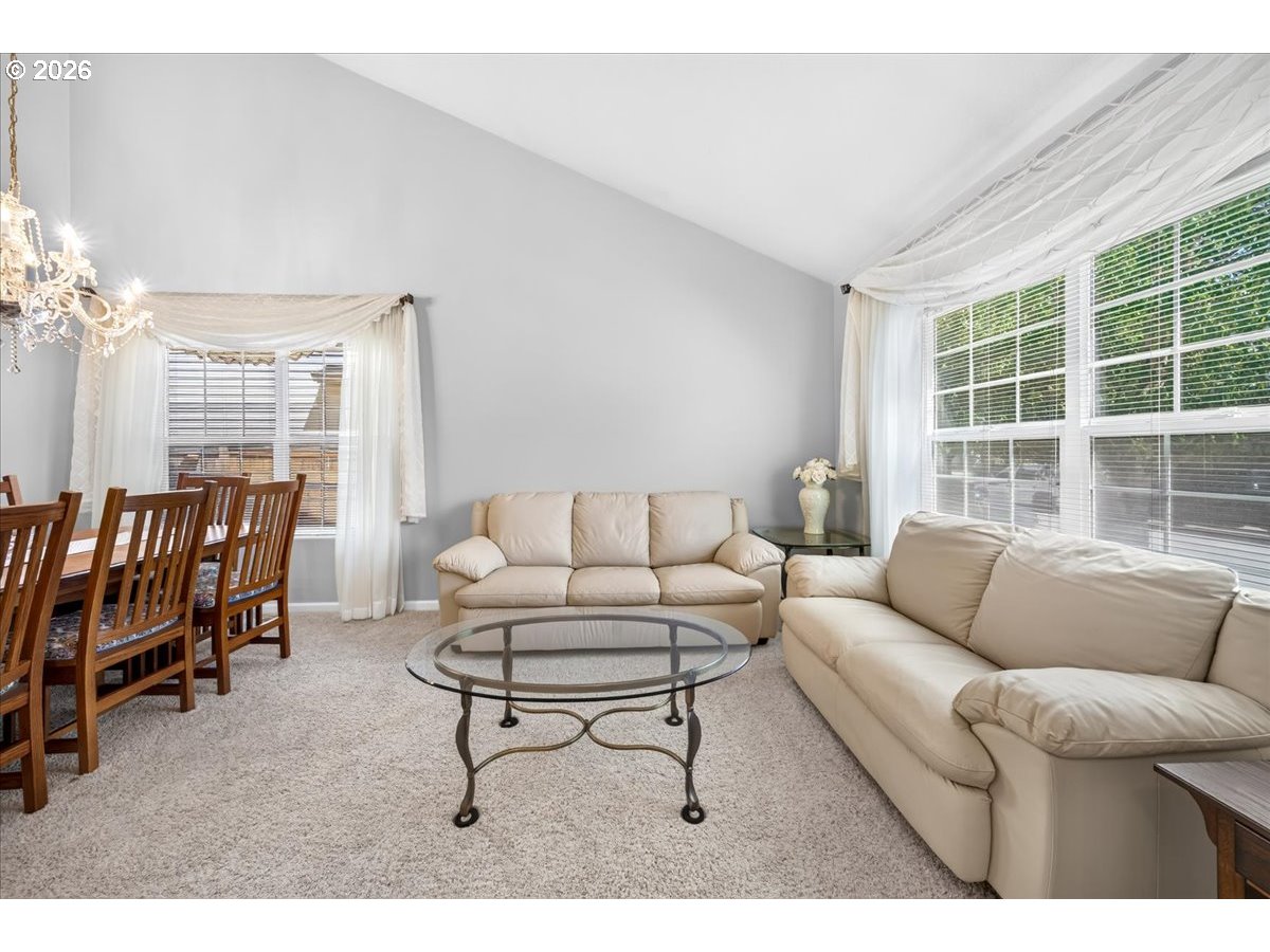 1733 Sw Harvey Way Property Photo 6