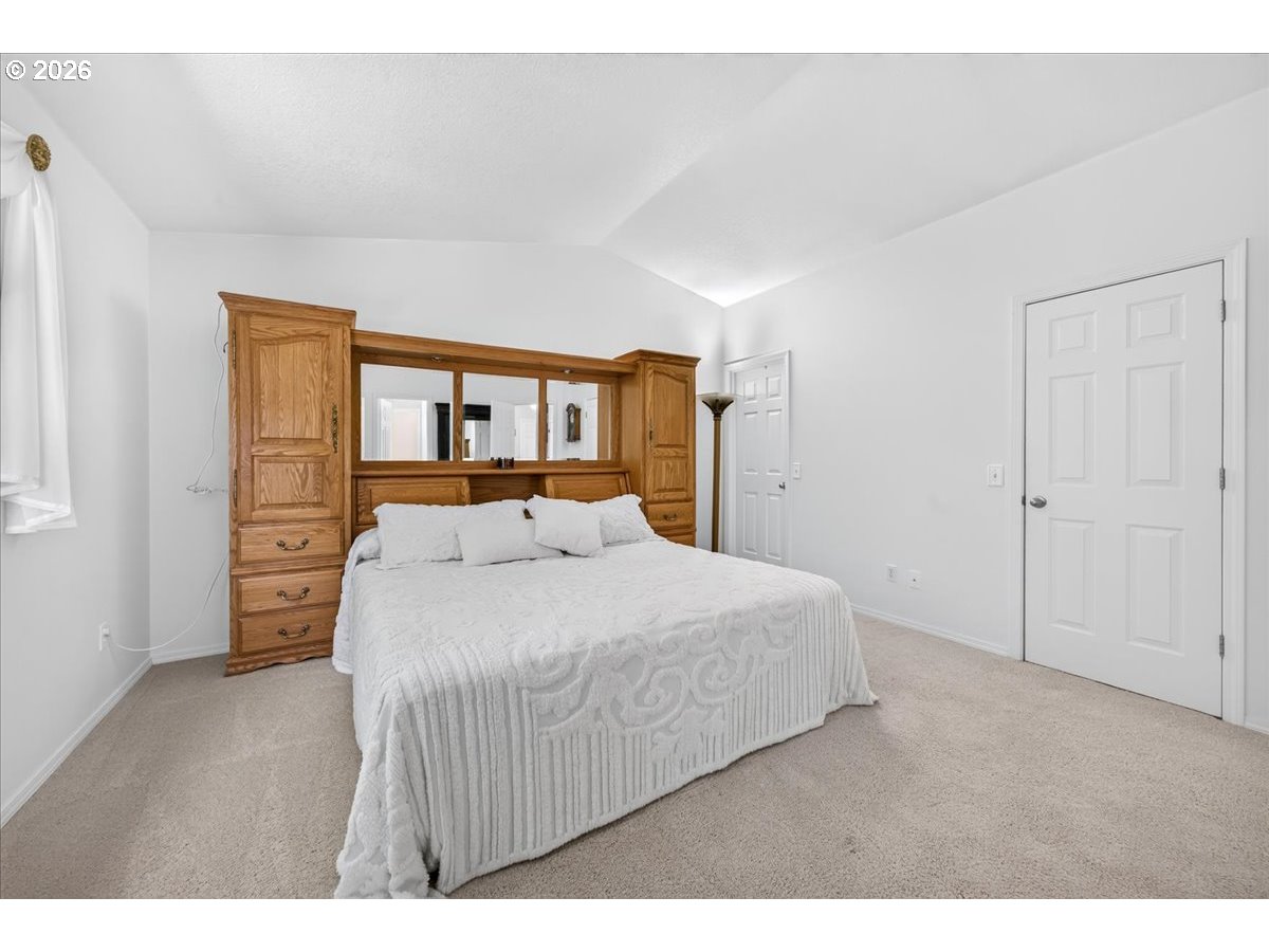 1733 Sw Harvey Way Property Photo 24