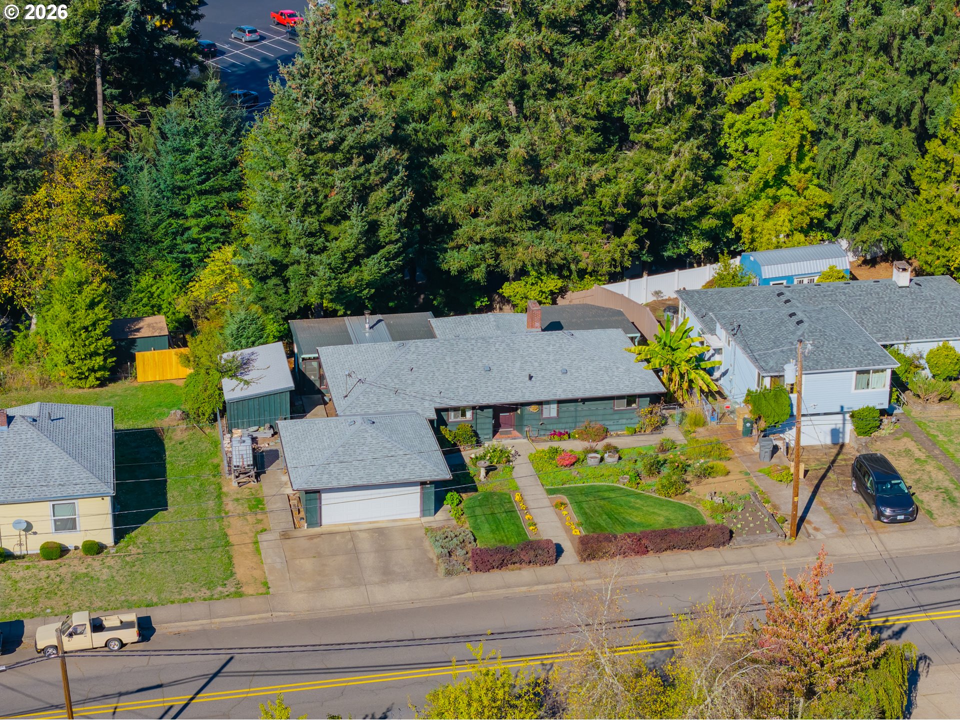 518 Oak Ter Property Photo 2