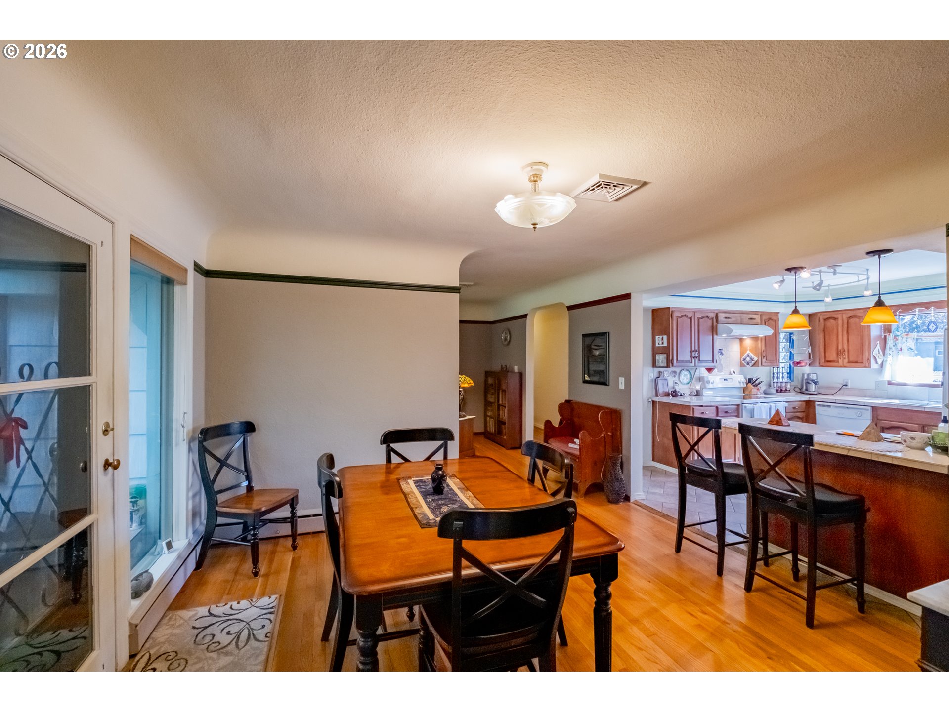 518 Oak Ter Property Photo 8