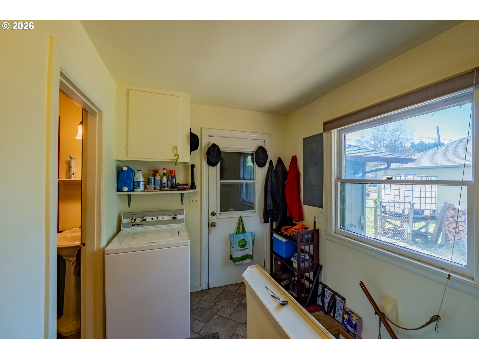 518 Oak Ter Property Photo 15