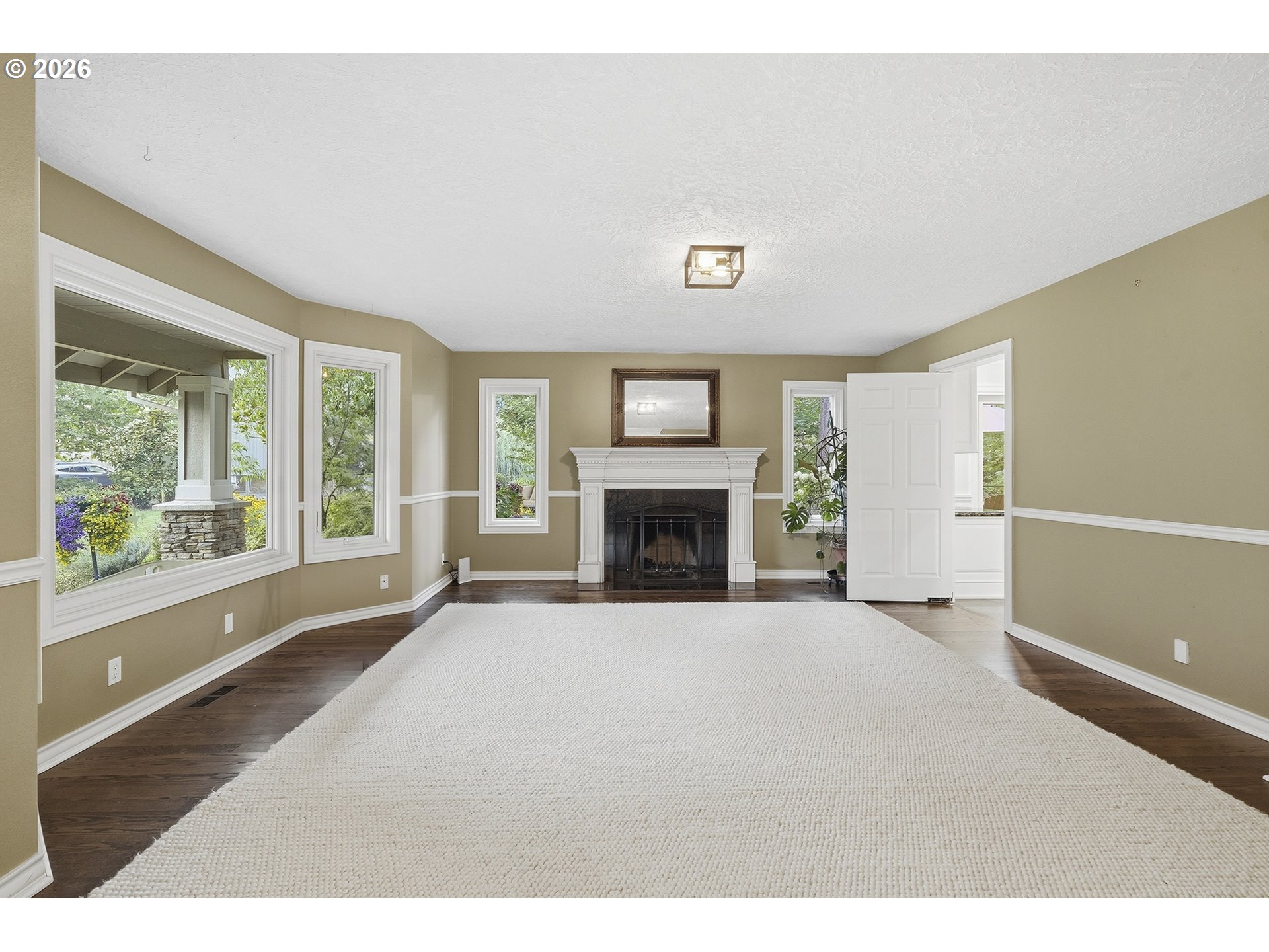 20225 S Central Point Rd Property Photo 3
