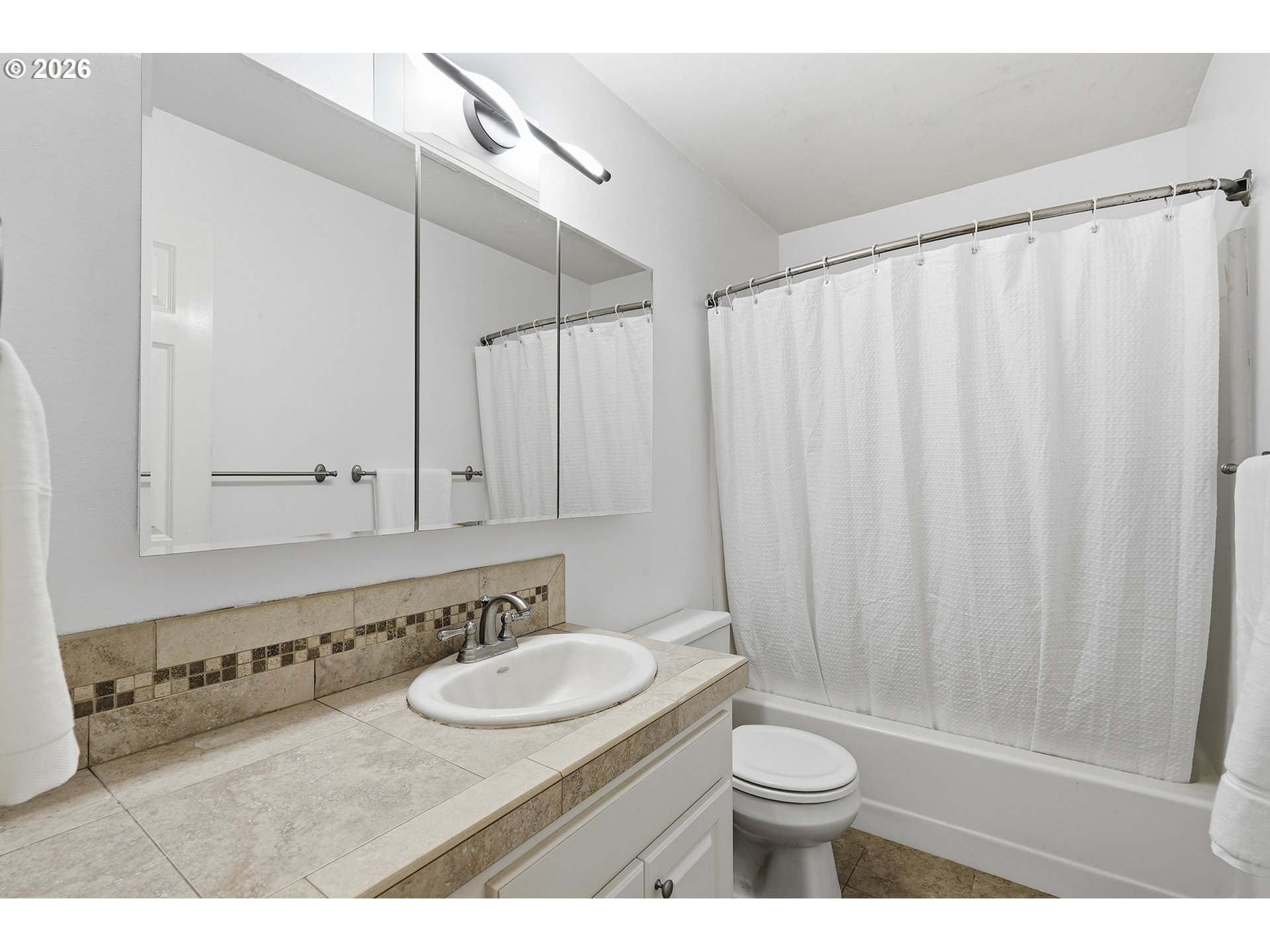 20225 S Central Point Rd Property Photo 23