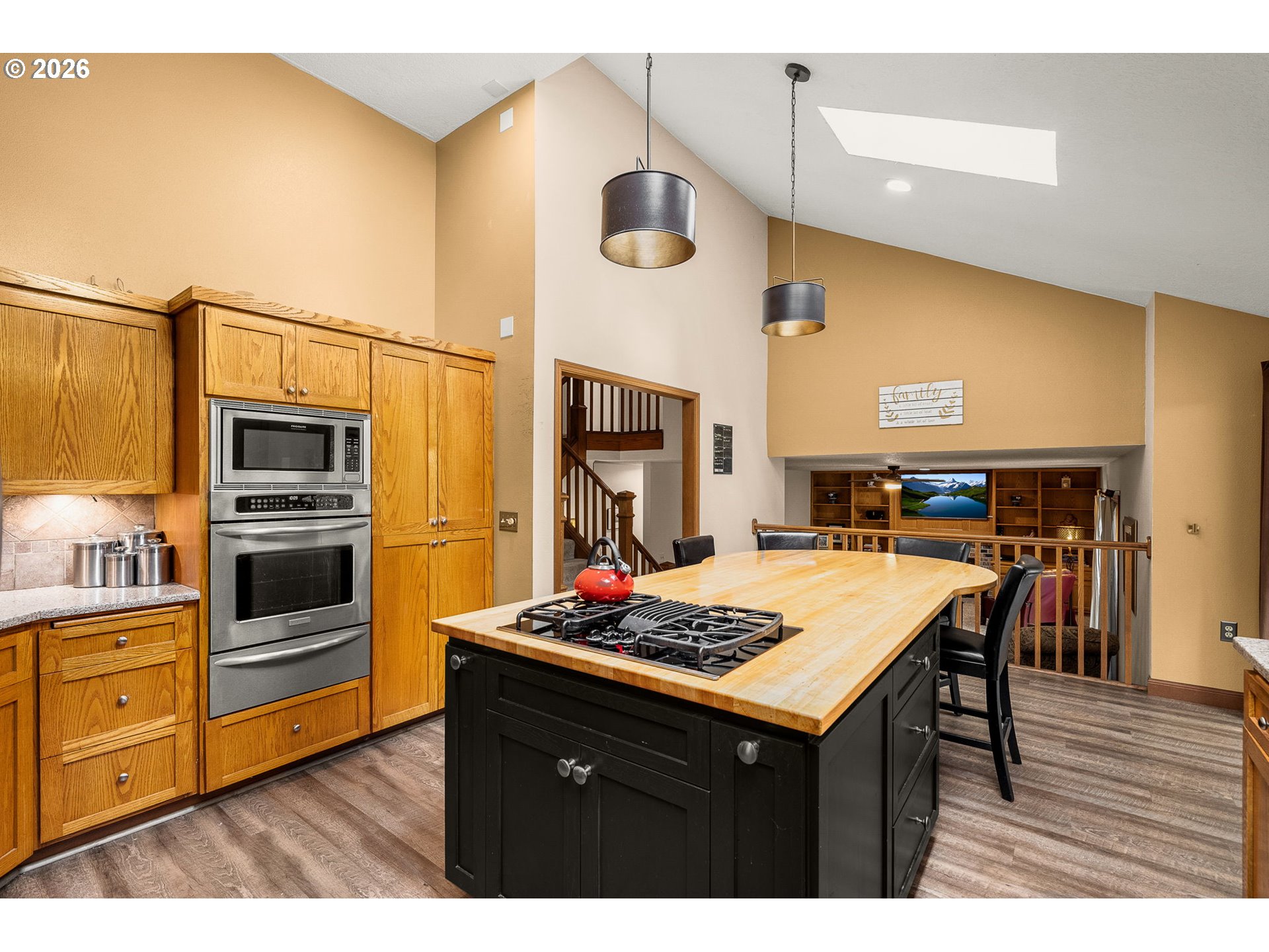 1496 Braemar Dr Property Photo 17