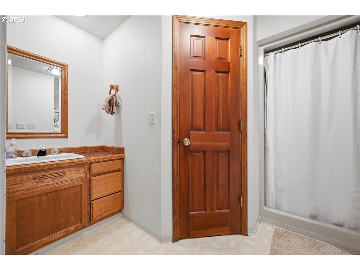 71616 Northshore Dr Property Photo 25