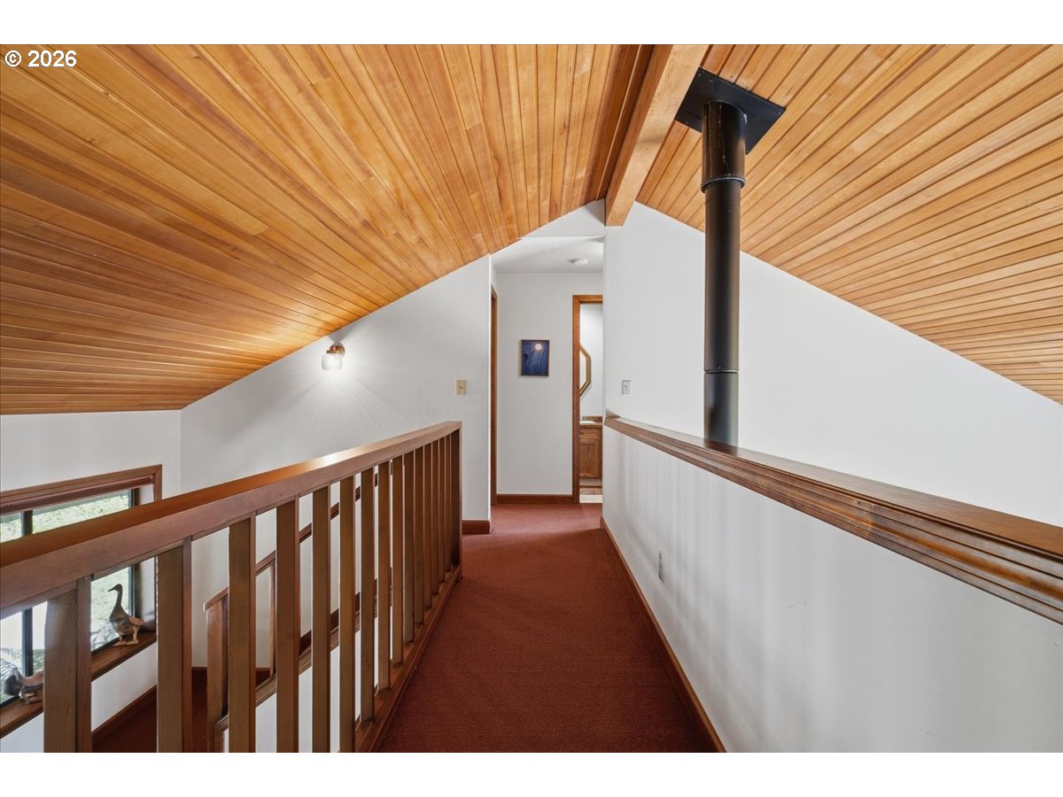 71616 Northshore Dr Property Photo 32