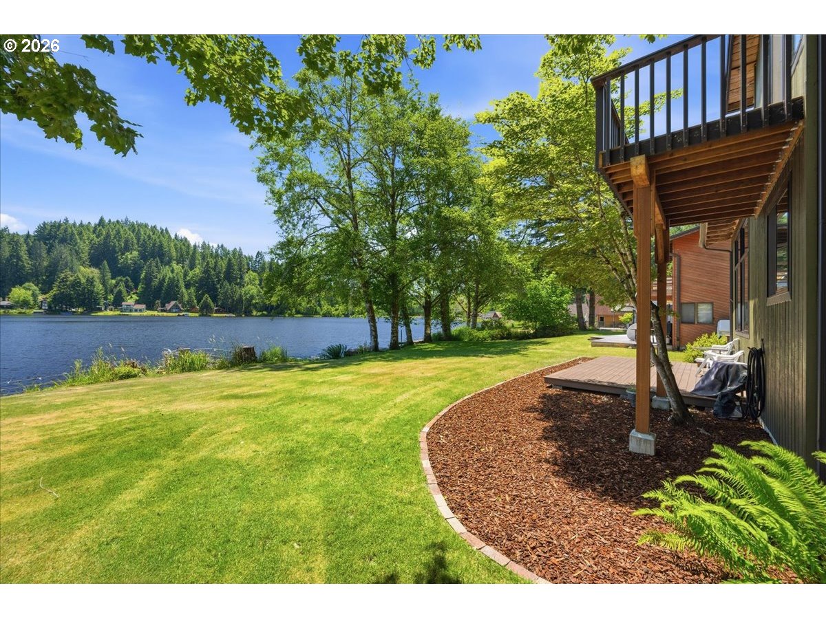 71616 Northshore Dr Property Photo 38