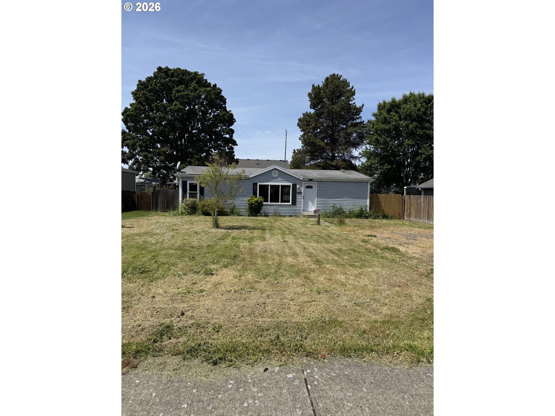 114 Getchell Ct Property Photo 4