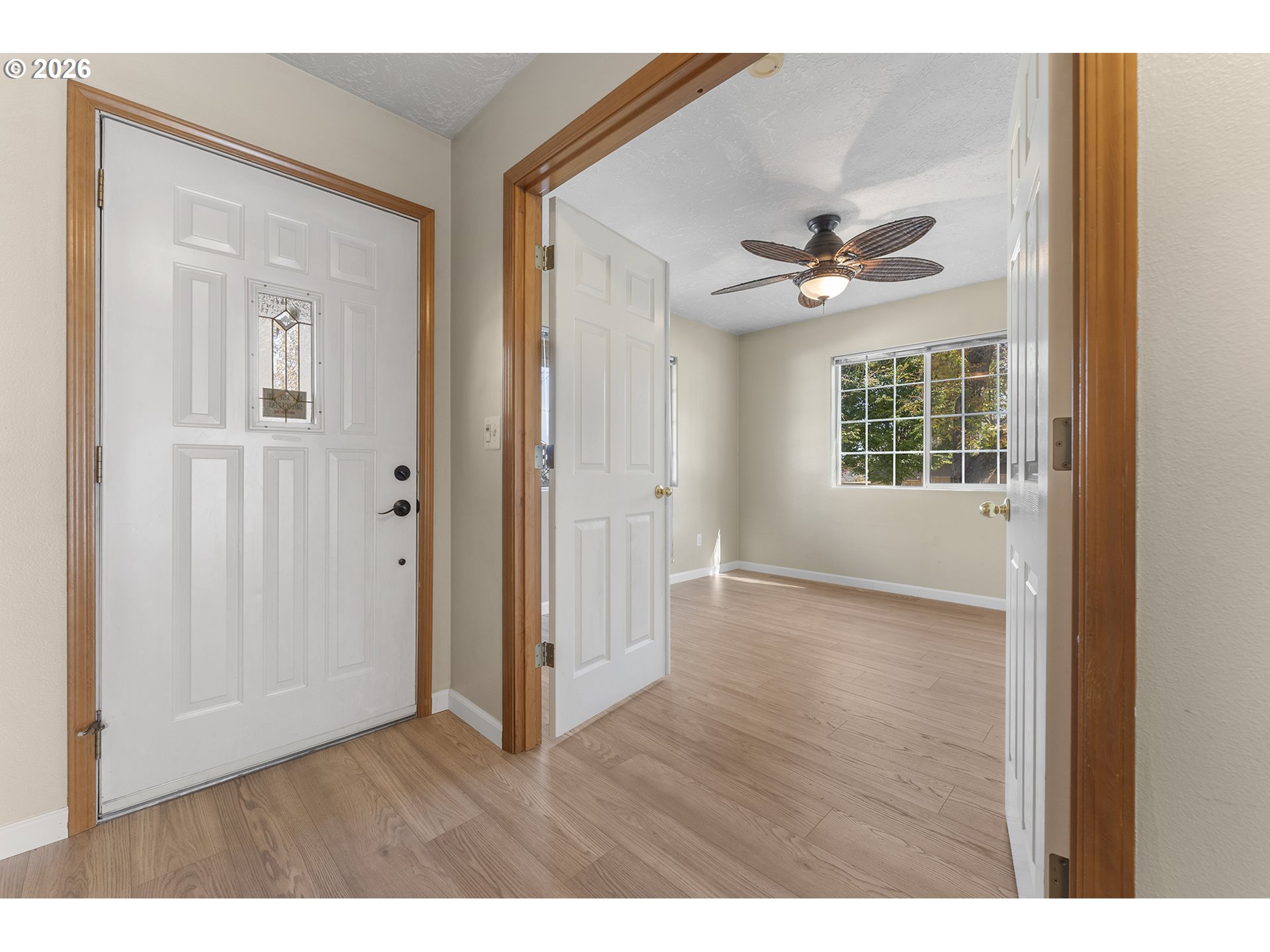 20398 Ne Mackenzie Ln Property Photo 12