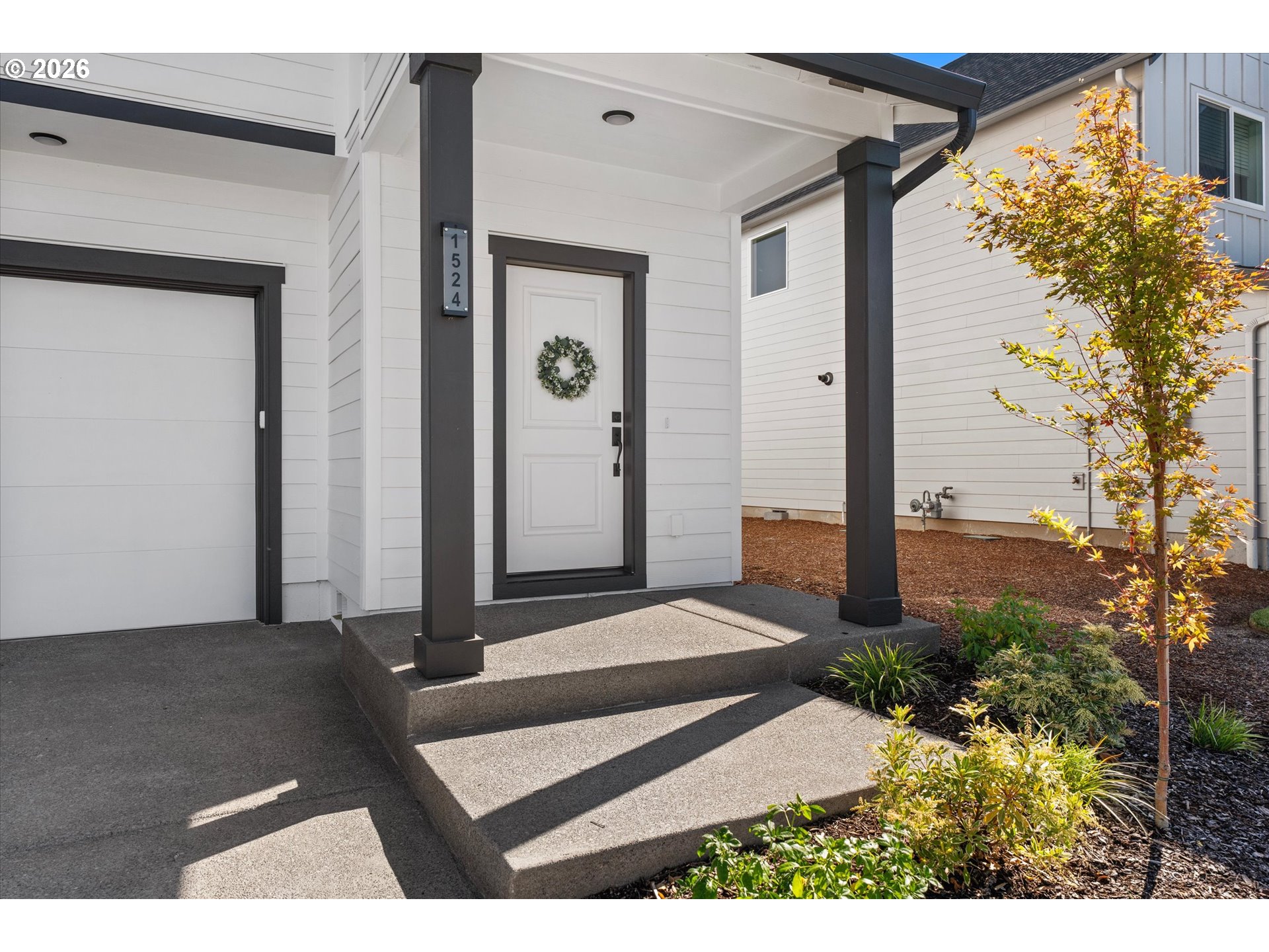 1524 Brown St Property Photo 3