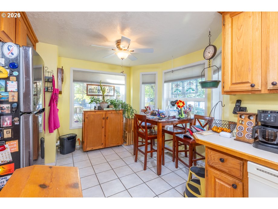 5728 Moonstone Loop Property Photo 15