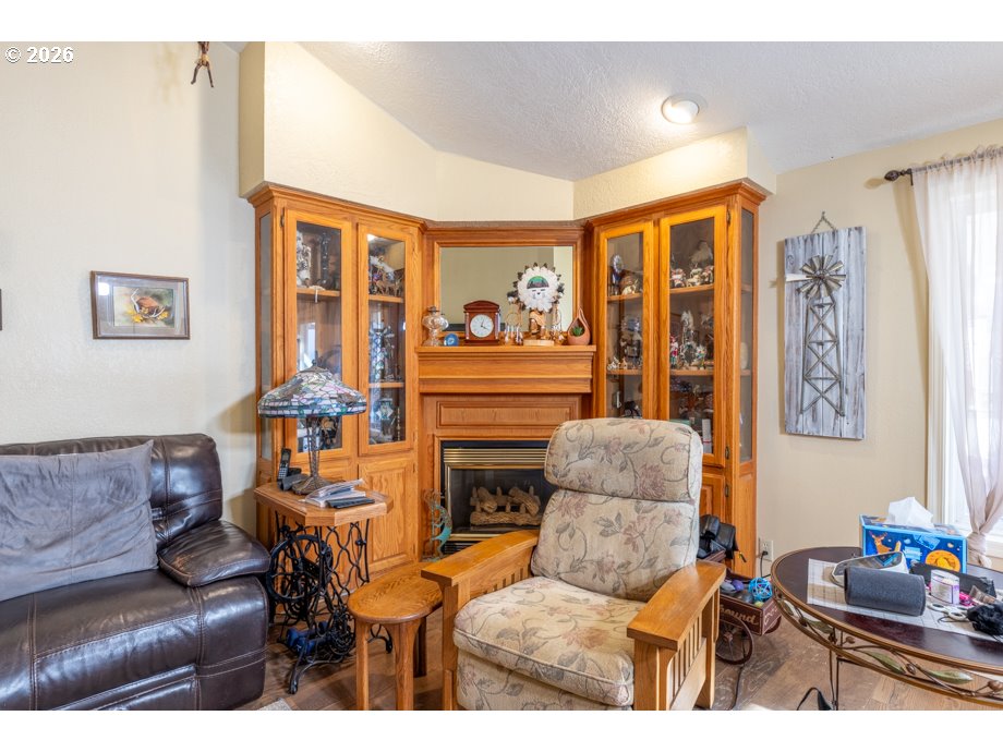 5728 Moonstone Loop Property Photo 18