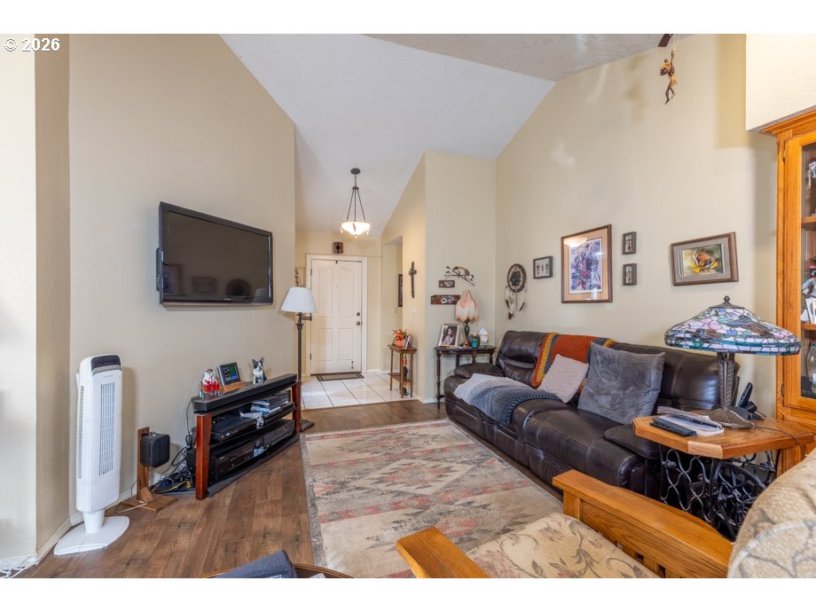 5728 Moonstone Loop Property Photo 23