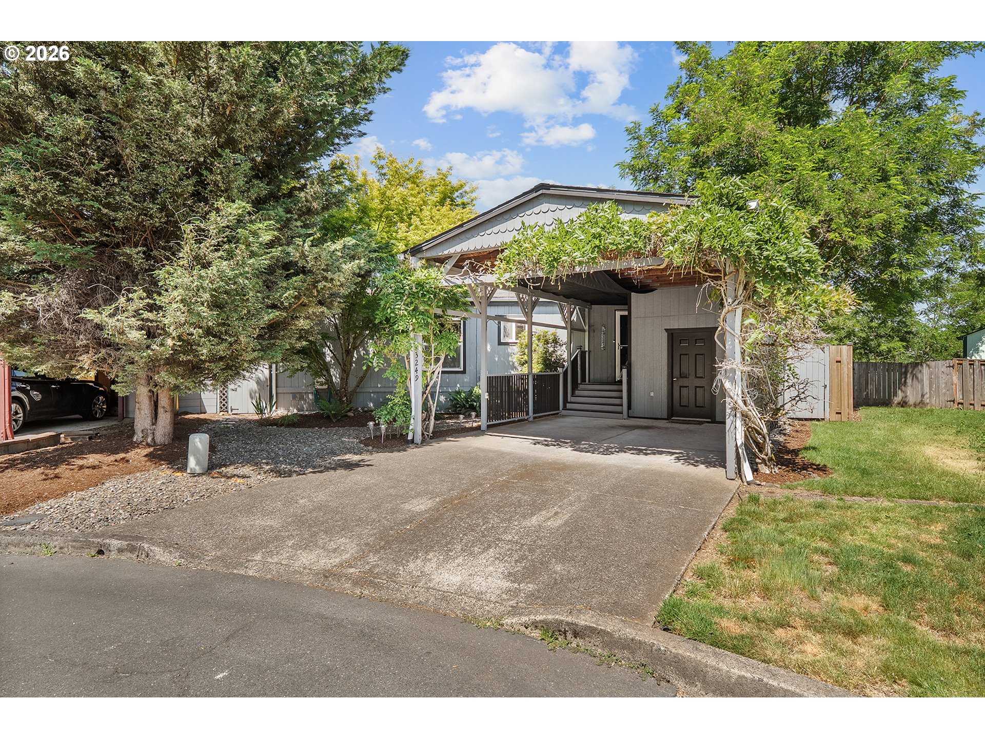 13249 Se Schiller St Property Photo 2