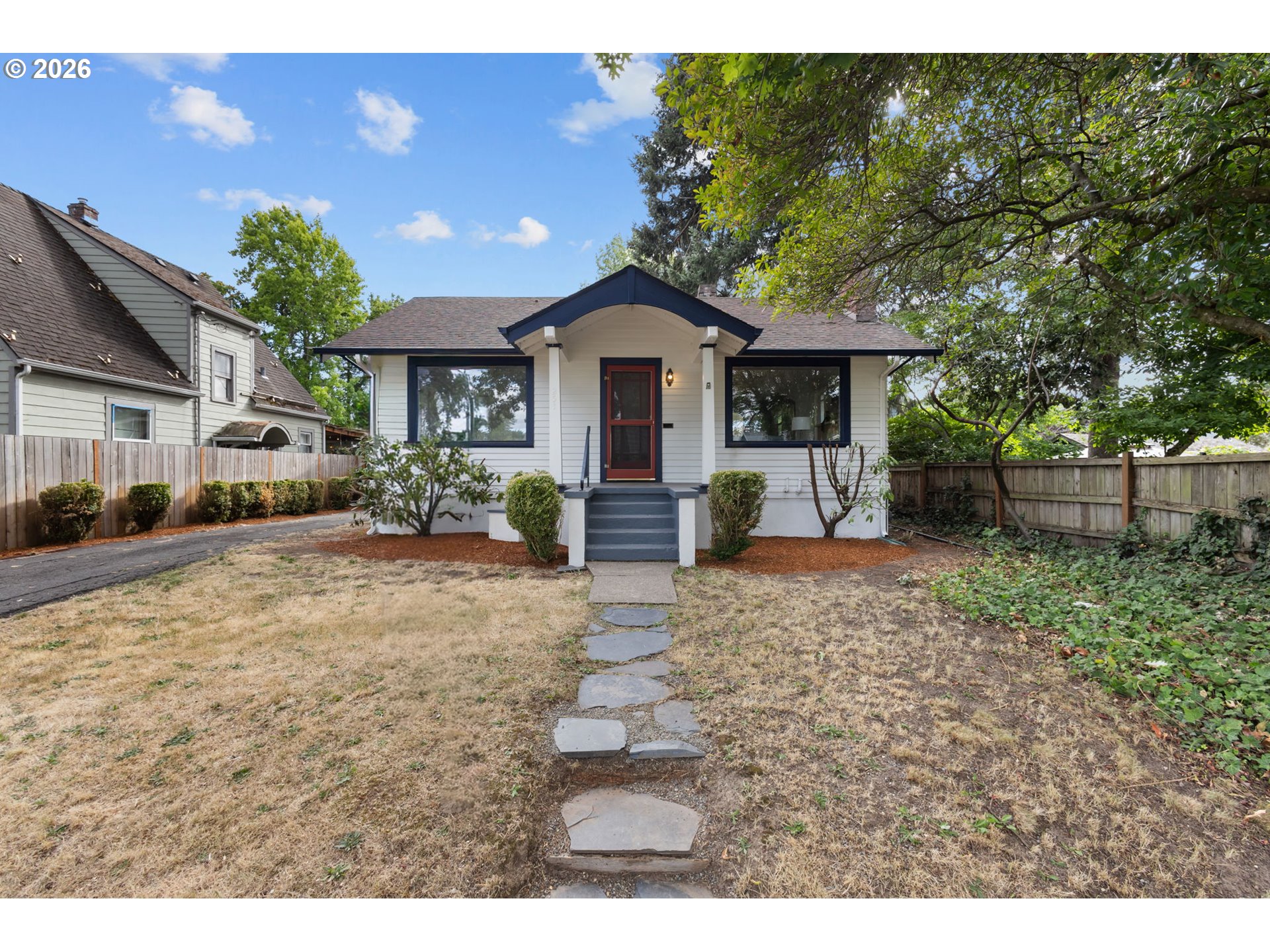 251 Kingwood Ave Property Photo 1