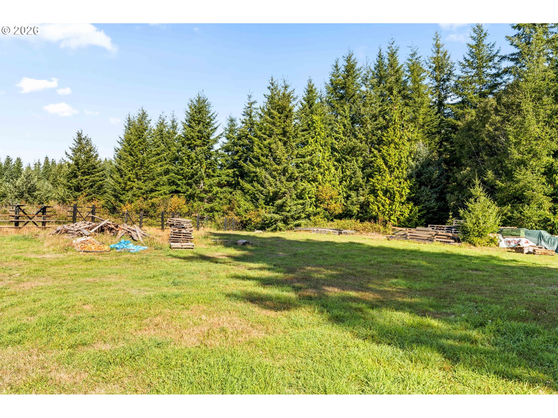 7665 Bernhardt Heights Rd Property Photo 11