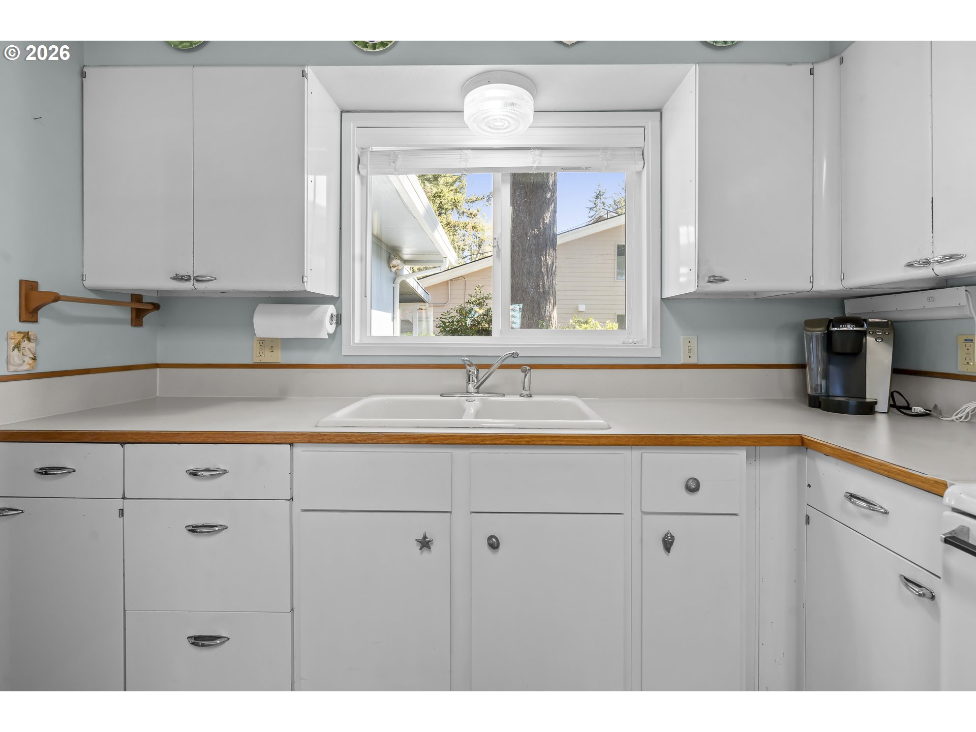 2915 Ne Loop Dr Property Photo 15