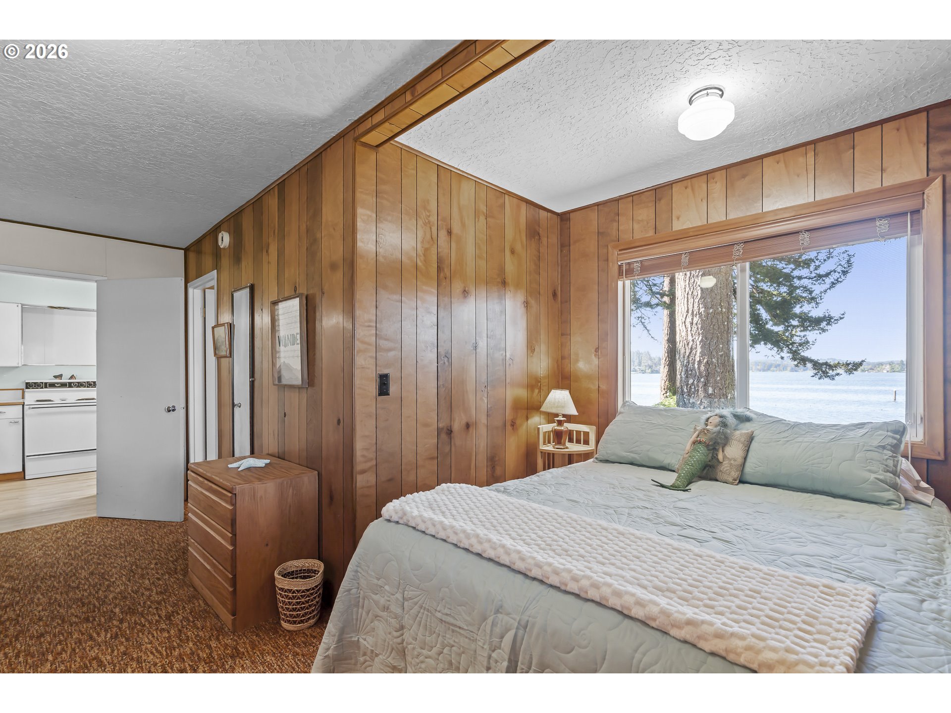2915 Ne Loop Dr Property Photo 22