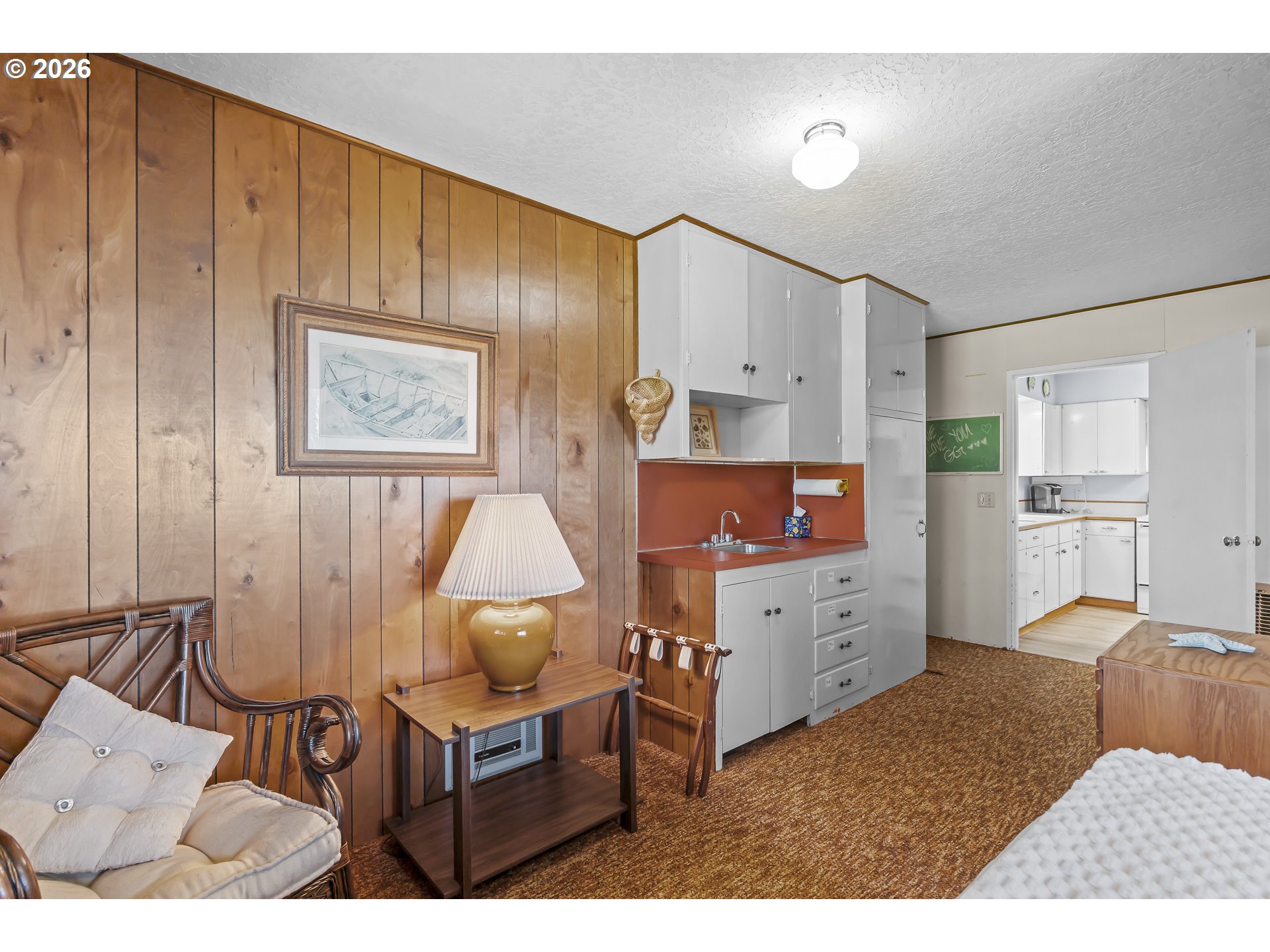 2915 Ne Loop Dr Property Photo 23
