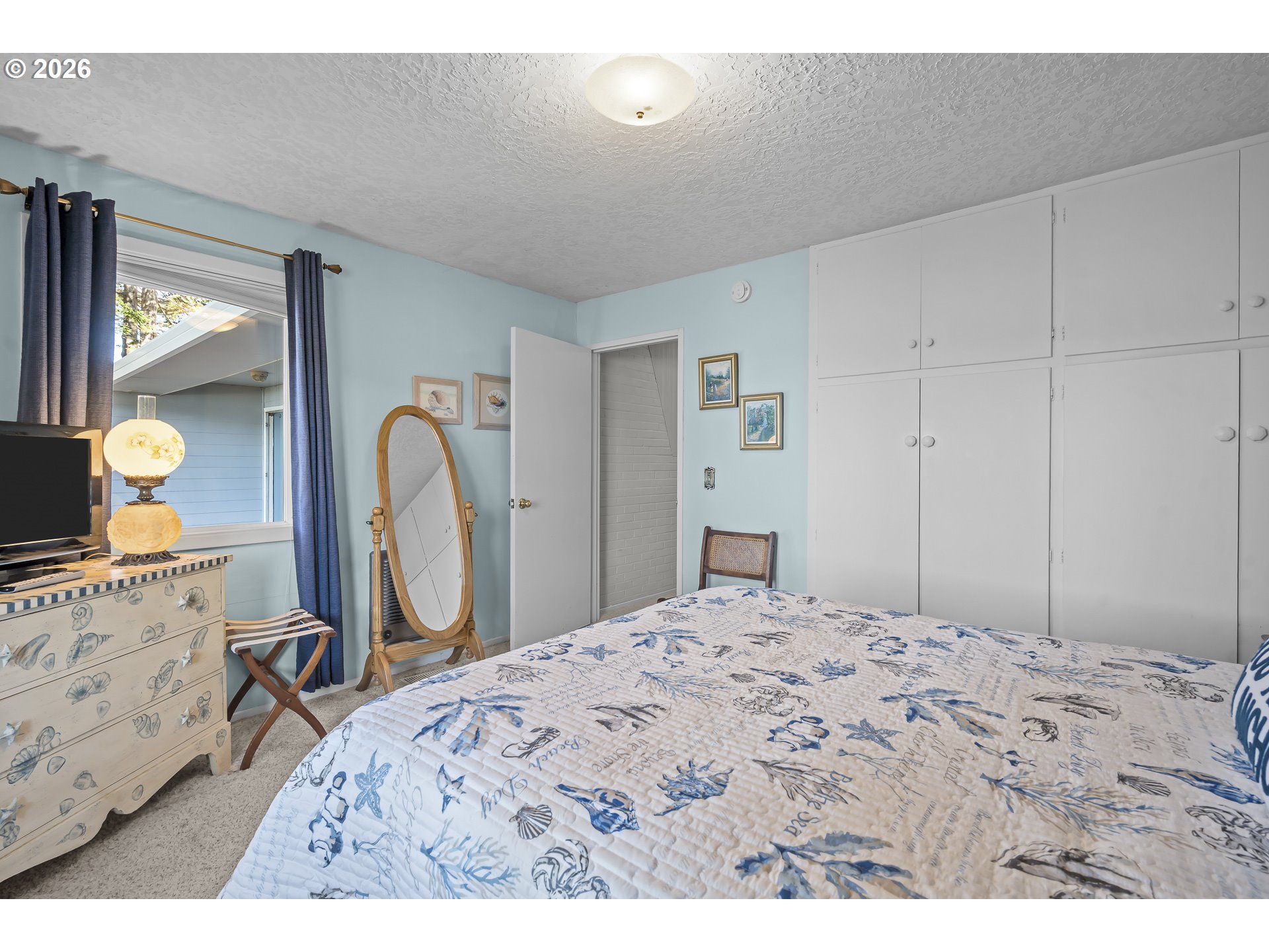 2915 Ne Loop Dr Property Photo 30