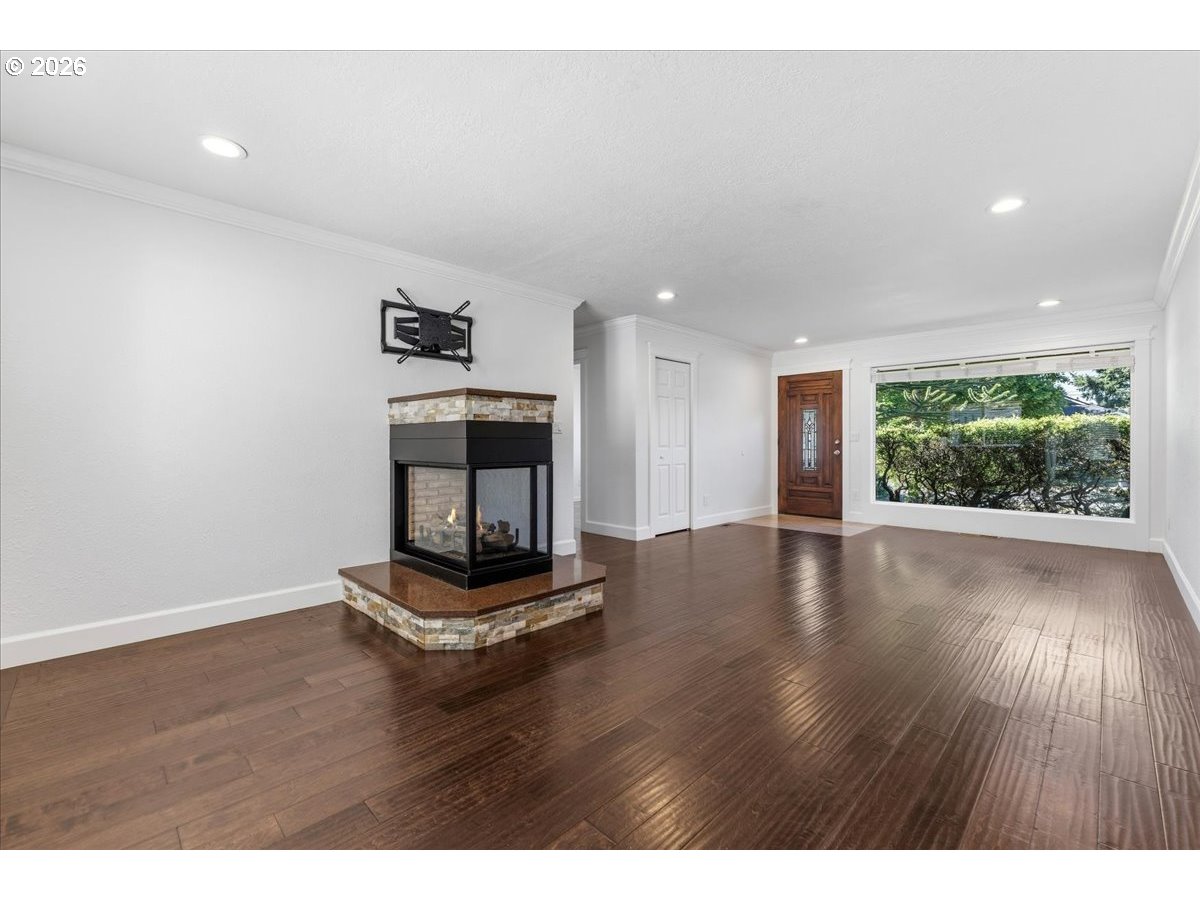 16600 Se Salmon St Property Photo 6