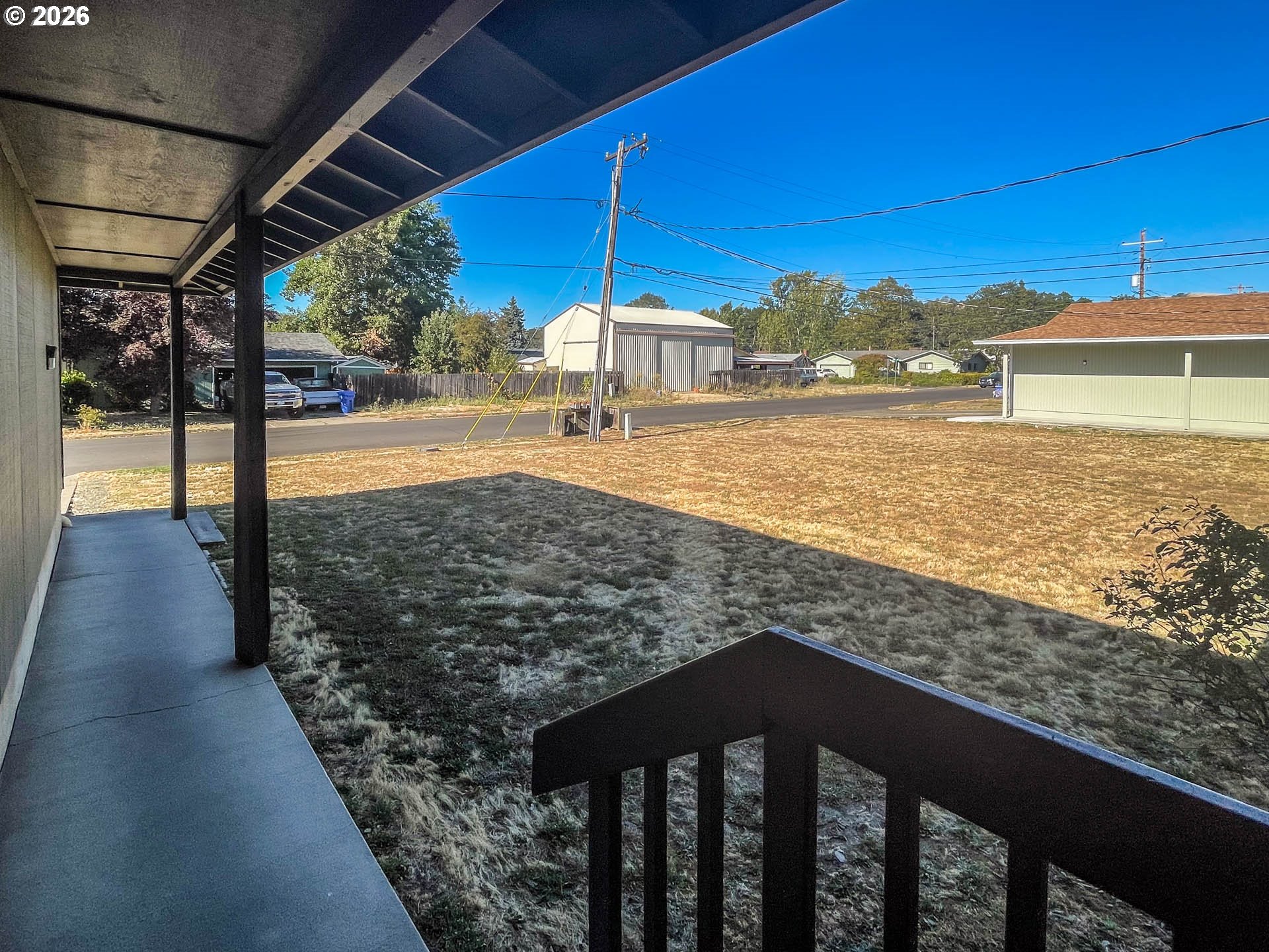 1959 Green Ave Property Photo 5